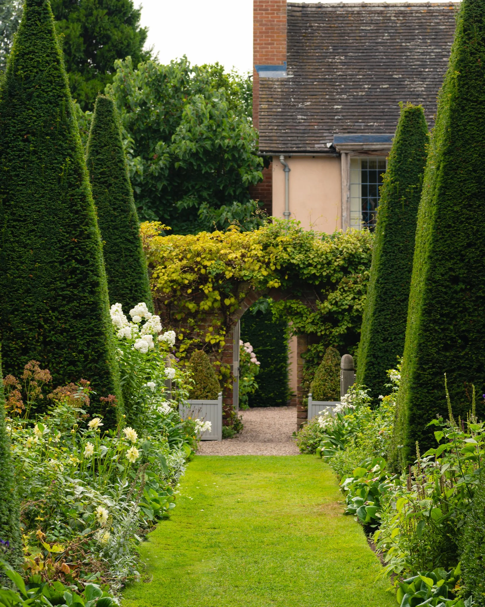 LargeGarden-22.jpg