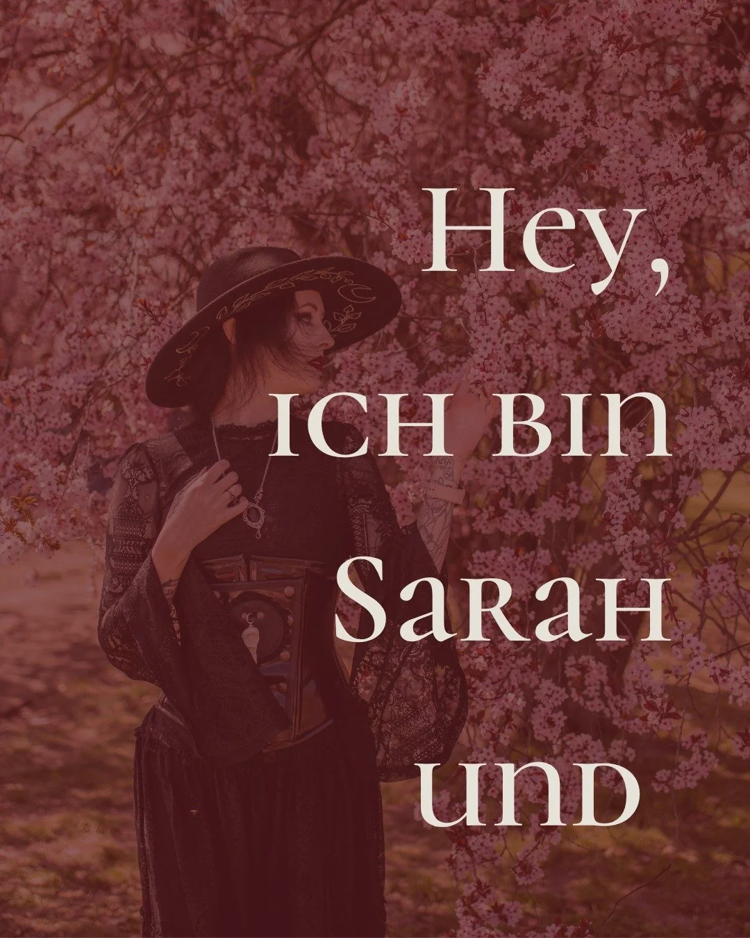 Hey, ich bin Sarah. 
Mit 15 habe ich meinen Platz in der Gothic- und Metalszene gefunden, mit 16 entbrannte die Leidenschaft zur Fotografie. Mit 18 Jahren habe ich meine Ausbildung zur Fotografin begonnen. Nun bin ich 32 und arbeite mit alternativen 