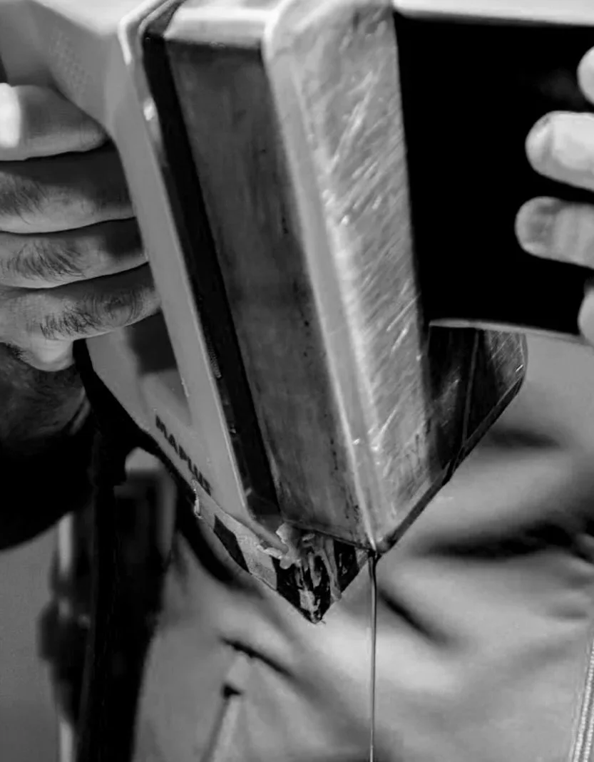 Refining the structure with heat and precision, the foundation for consistent glide in any condition.

@maplusskiwax