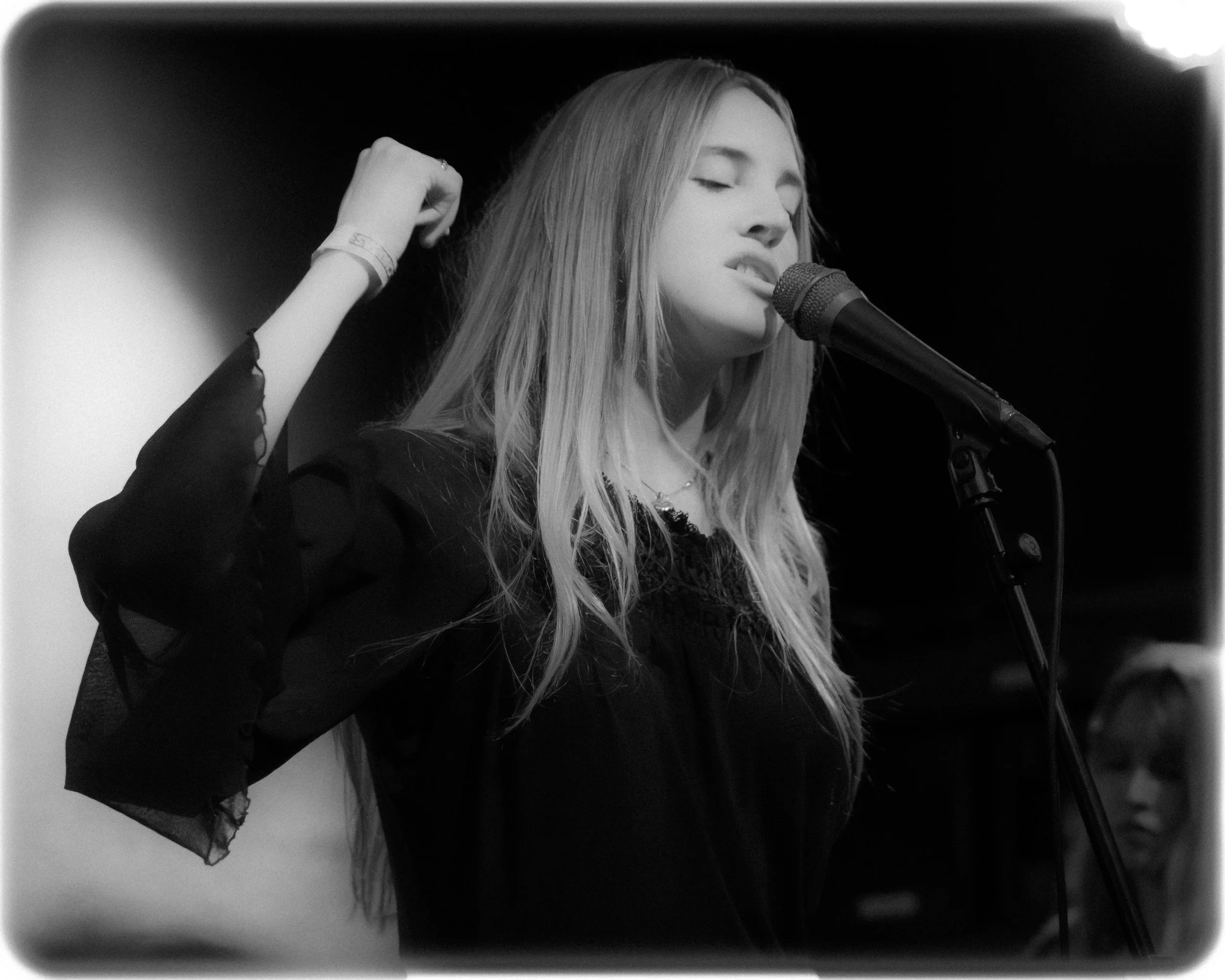 Show Review: Kristiane @ Schuba’s Tavern, Chicago, IL