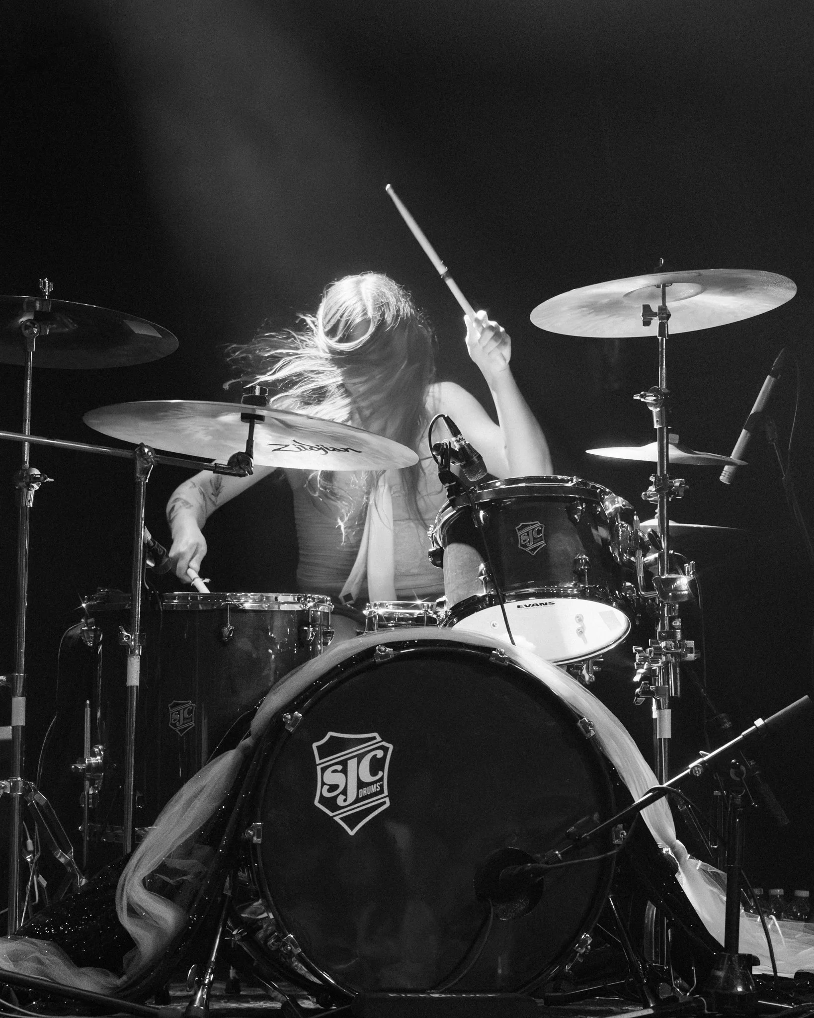 20260517-carolinekingsbury-losangeles-anniewu-15.jpg