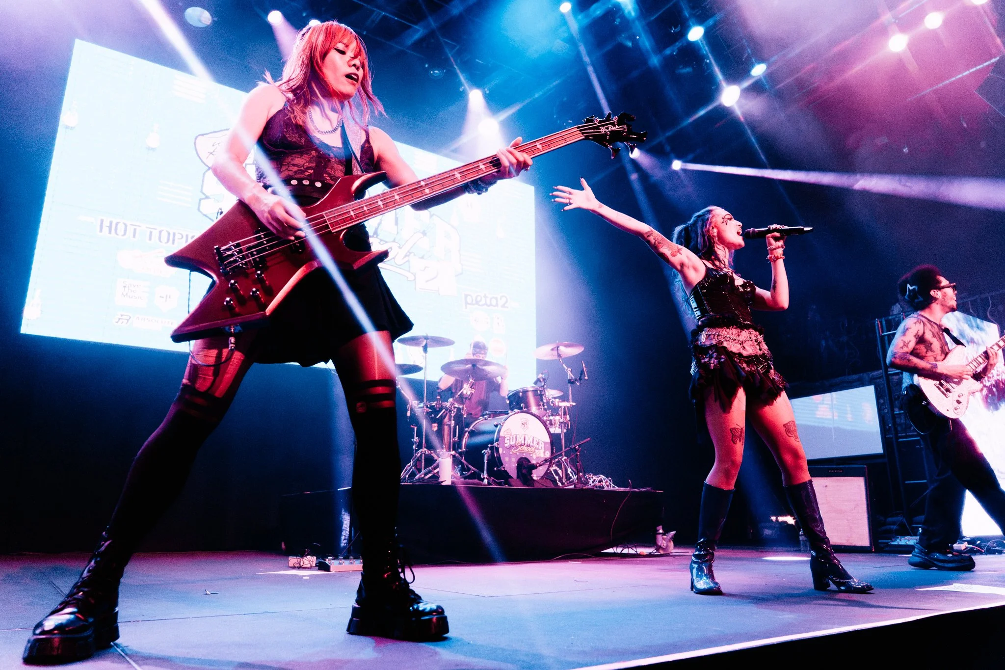 Honey revenge takes over the Belasco Theater for The Summer School Tour