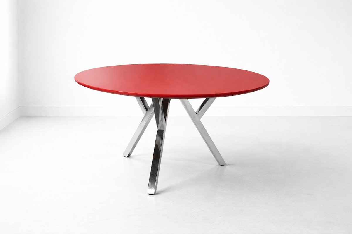 2Merge collaborative and cafe table with red painted back glass top and chrome base.