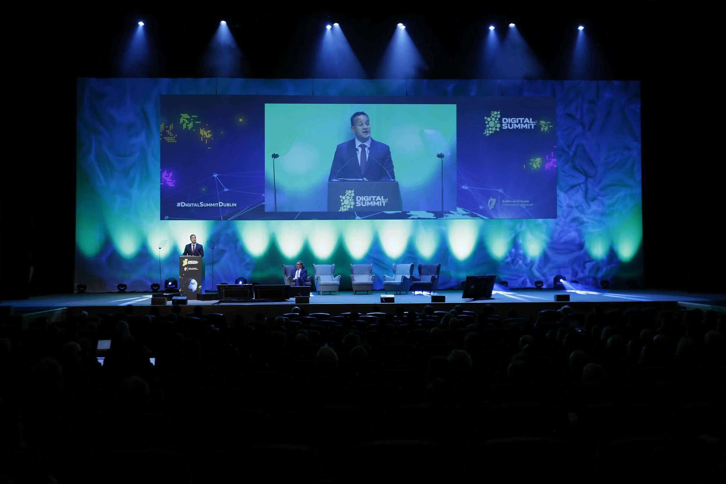 NO FEE 0413 Digital Summit 2019.JPG