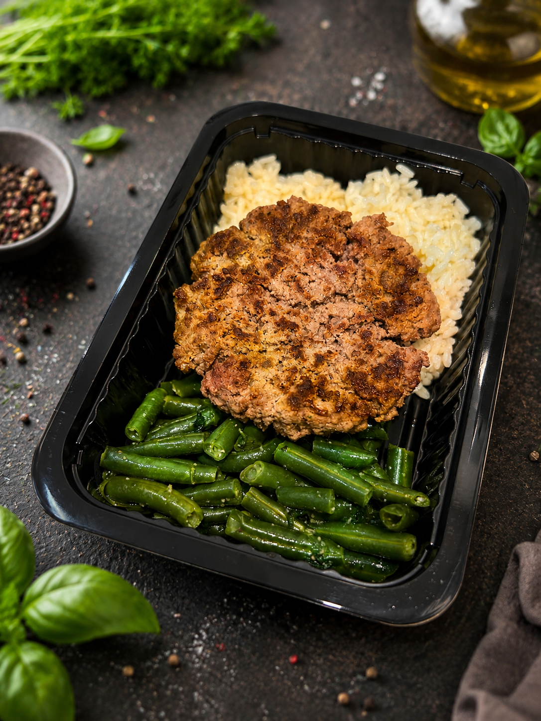 Hambúrguer de Vitela com Feijão Verde Salteado e Arroz