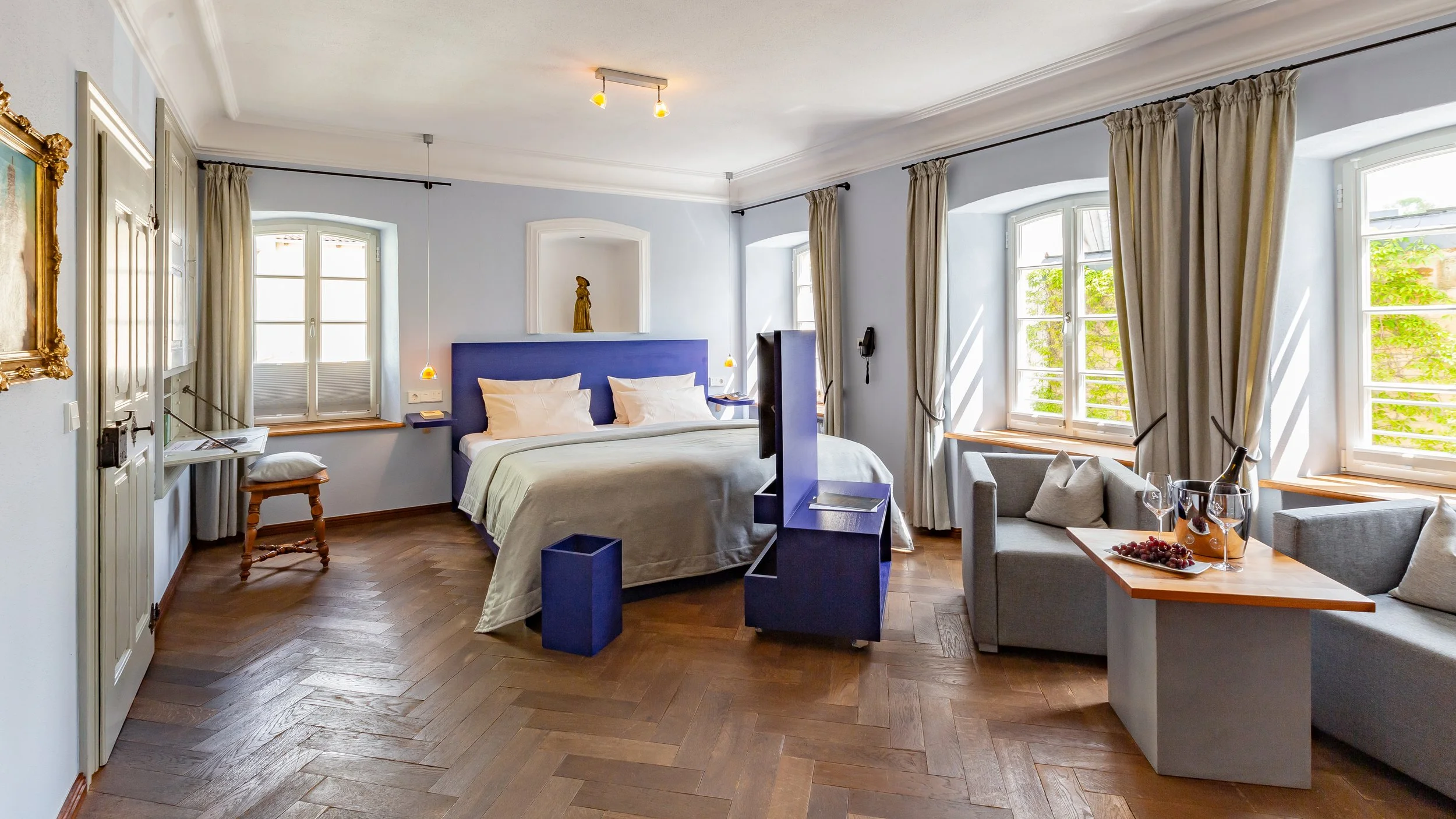 Meisenheimer_Hof_Hotelzimmer_Christian_IV_Copyright_Tommy_Weinz.jpg