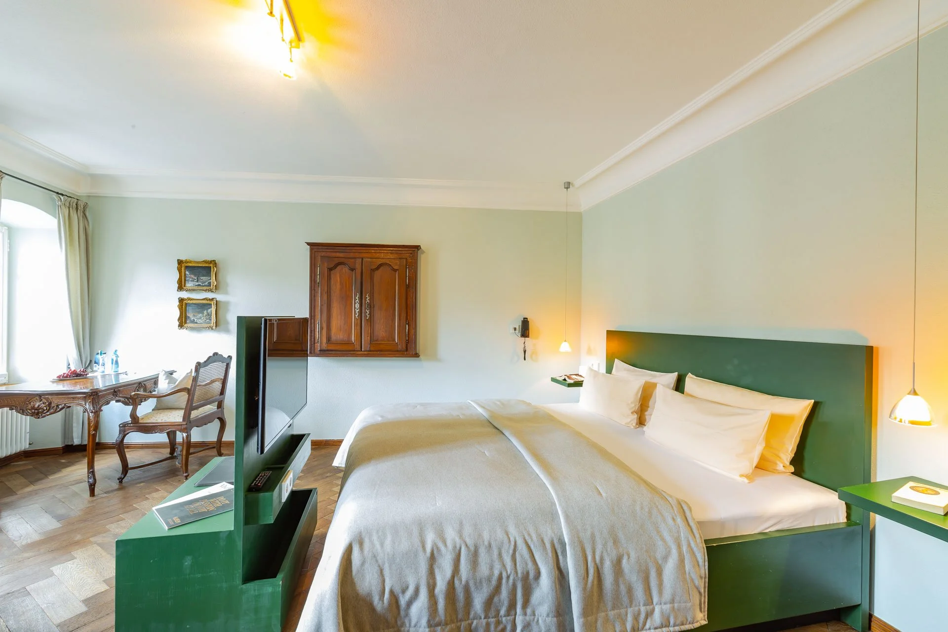 Meisenheimer_Hof_Hotelzimmer_Karl-XII-2_Copyright_Tommy_Weinz.jpeg