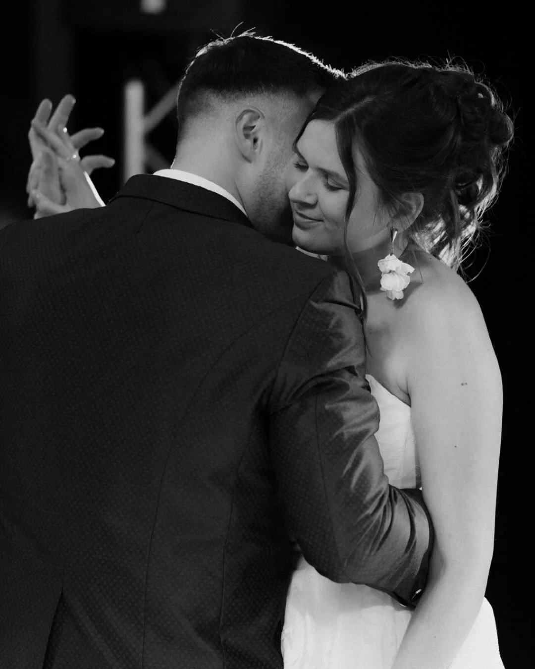My heart is still so full. I&rsquo;ve had the privilege of being part of some incredibly beautiful weddings this year. I&rsquo;m looking forward to the ones still to come&mdash;and, honestly, already to the 2027 season. 🥹🤍

A few on film 🎞️