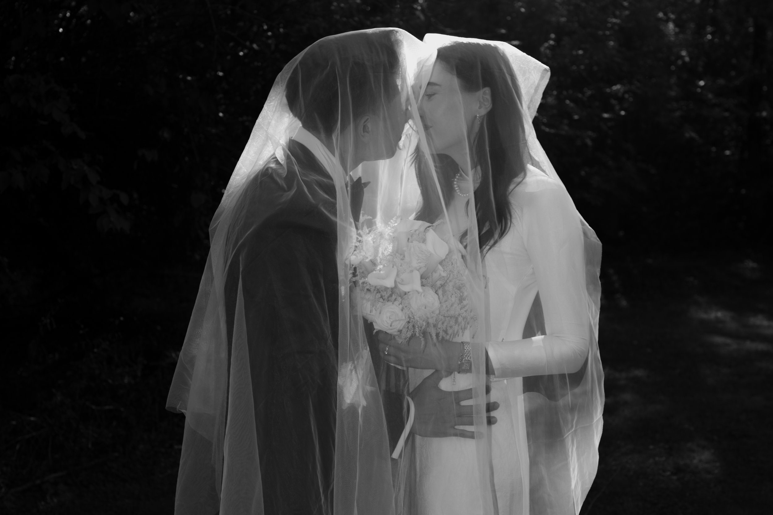Unconventional wedding photography + super 8 films in Germany, Italy, Switzerland, Spain & beyond Europe