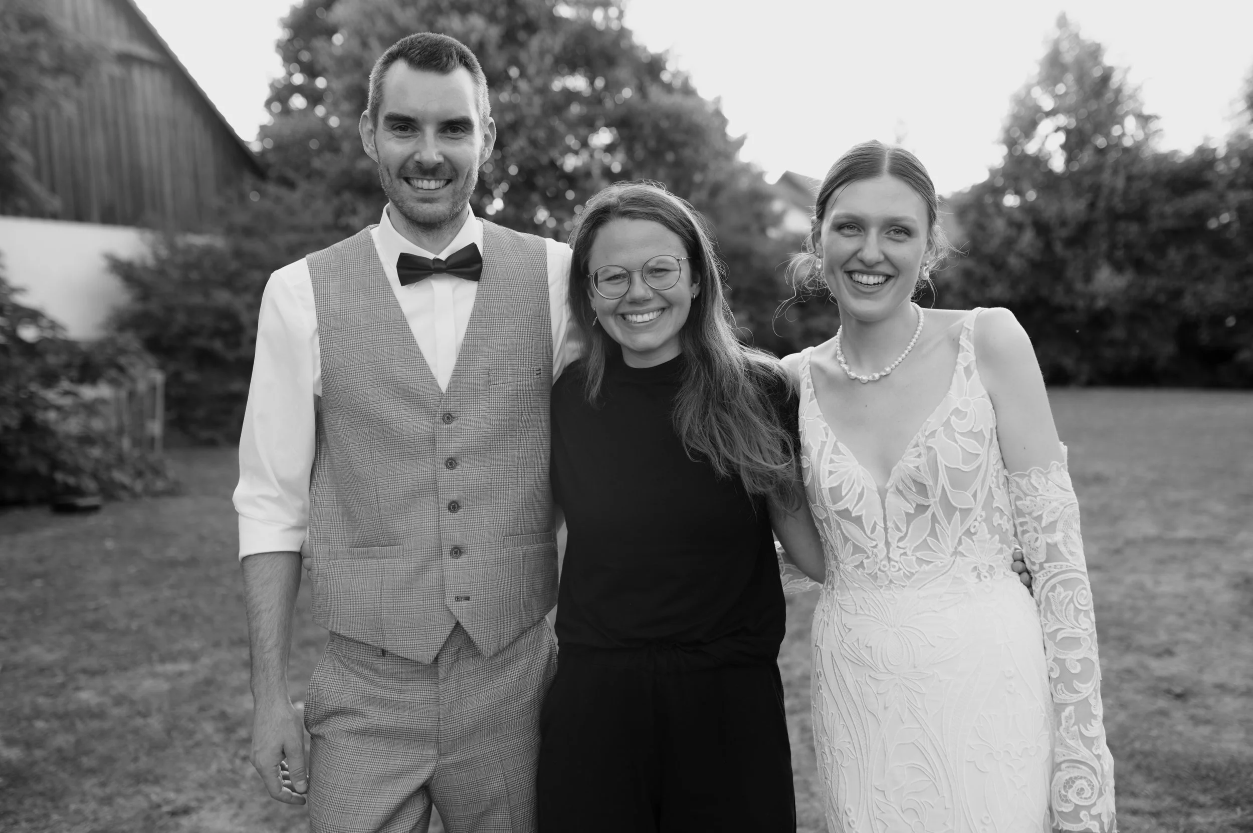 Unconventional wedding photography + super 8 films in Germany, Italy, Switzerland, Spain & beyond Europe