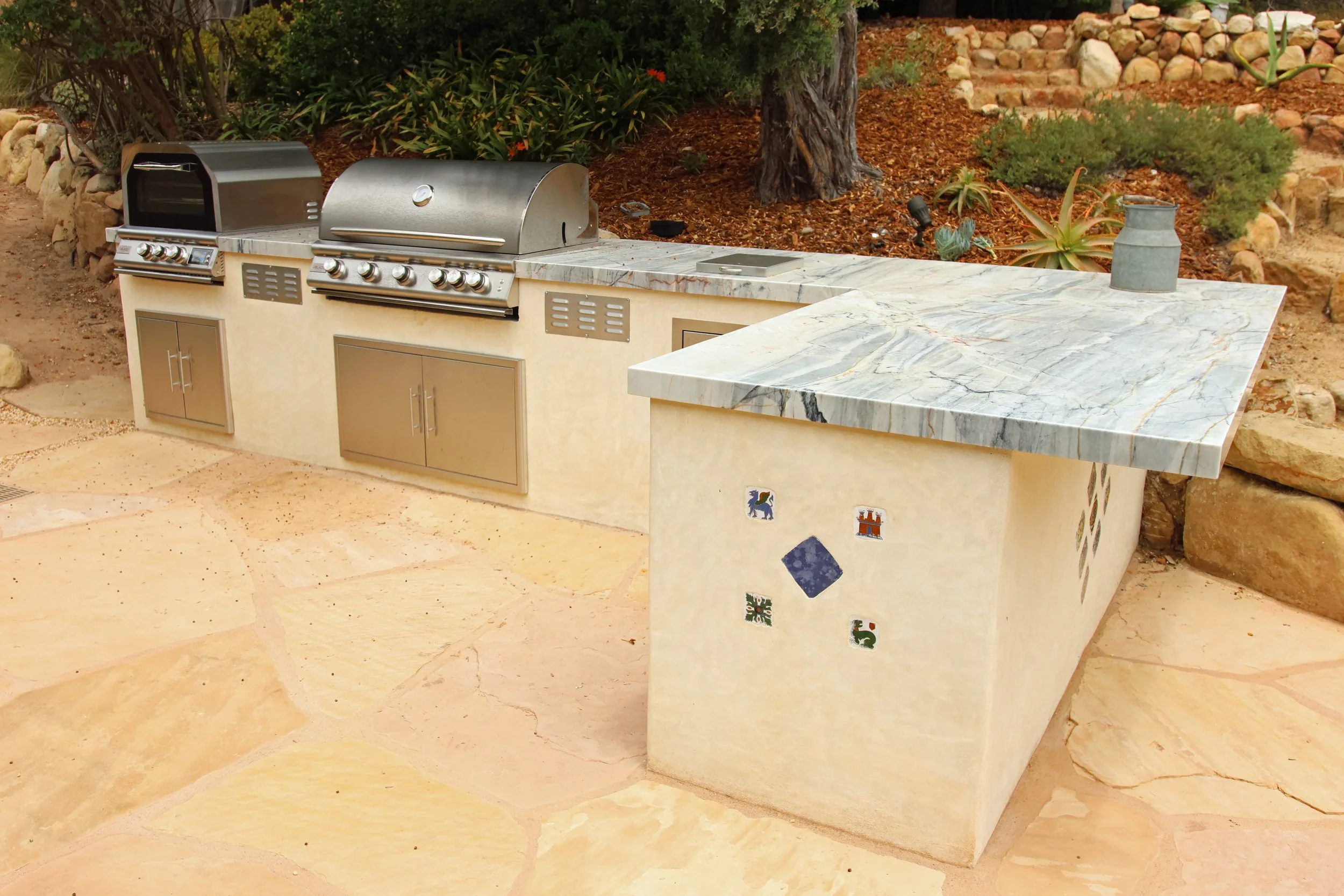 4538 Via Bendita Backyard BBQ.jpg