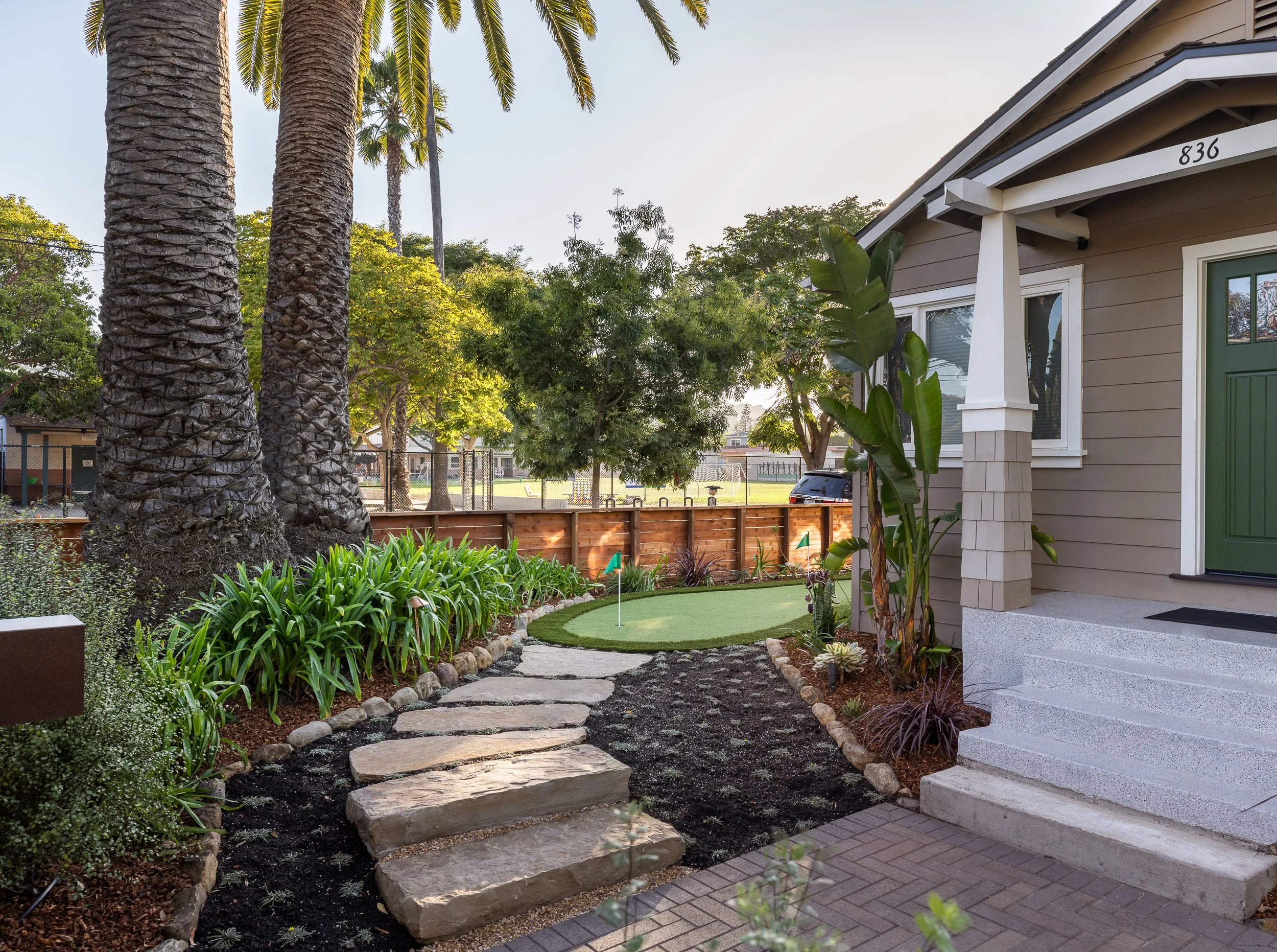 West Arrellaga Street