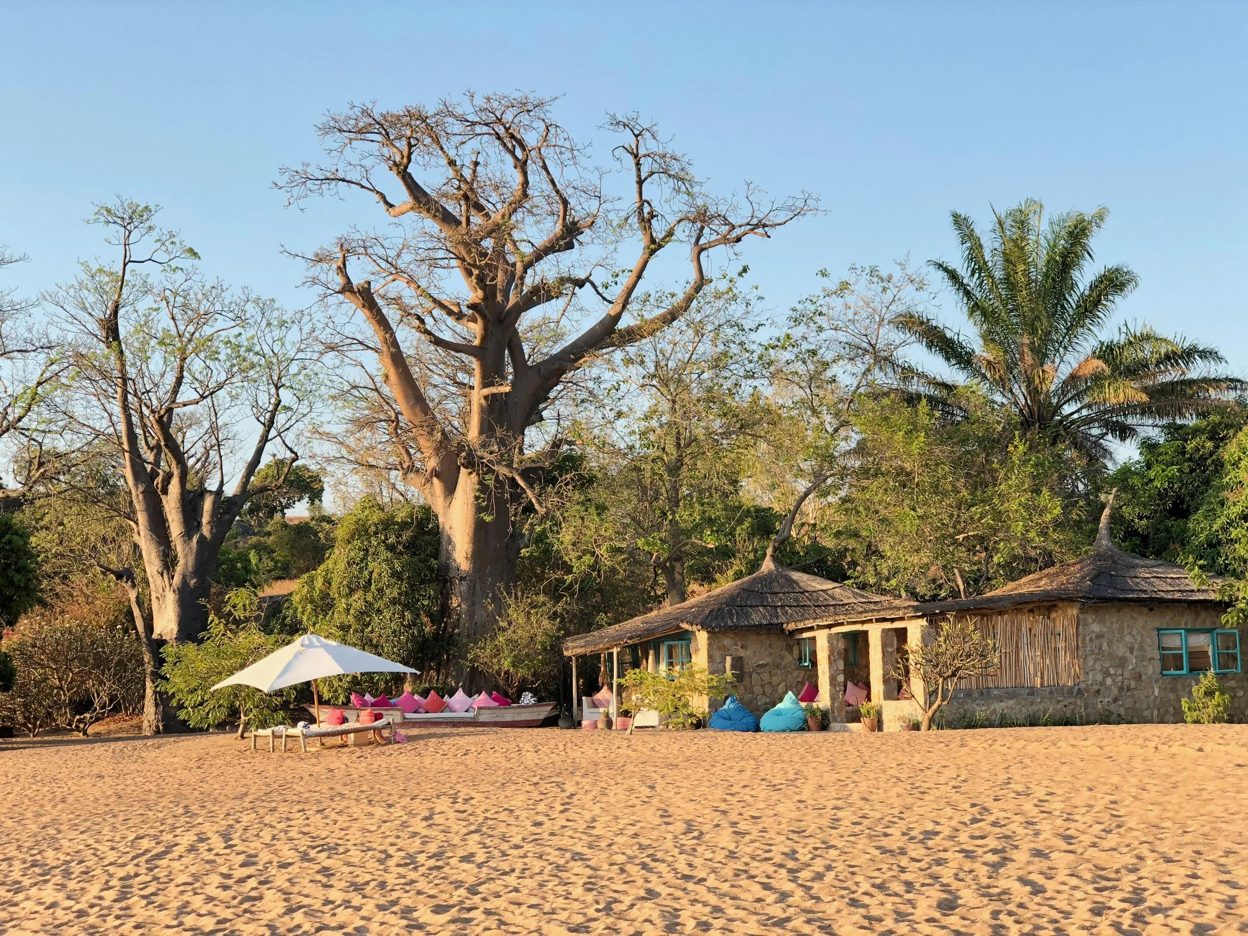 Kaya Mawa beach set up.jpg