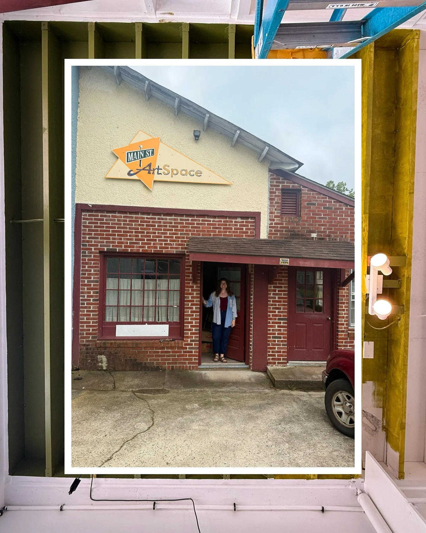 Hey! 
Welcome to Valley Arts official &ldquo;home&rdquo;.
This is chapter #1 of the behind the scenes work that has been happening to get this space looking good for y&rsquo;all! 
Some pretty epic family, friends, and I have been turning some sad loo