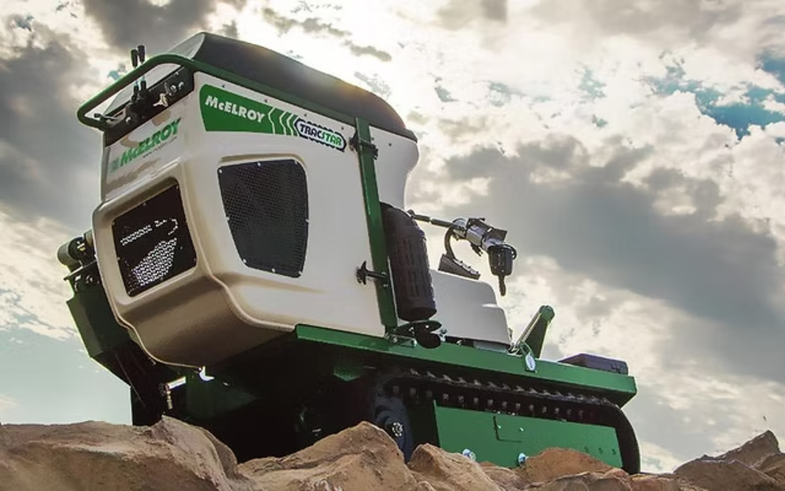 McElroy TracStar 01.png