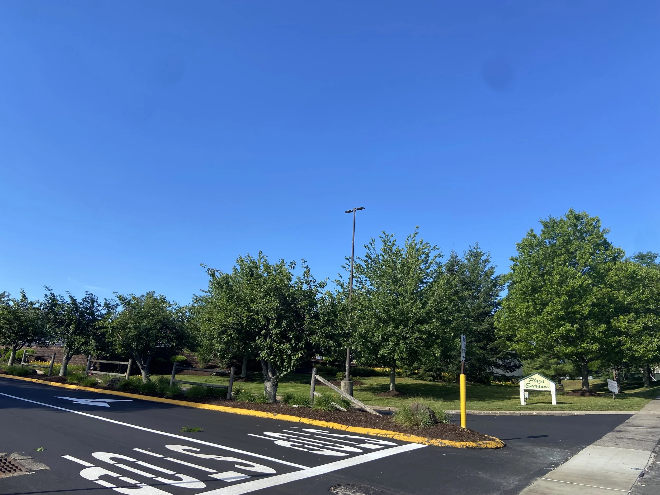 Townline Plaza, Rocky Hill CT