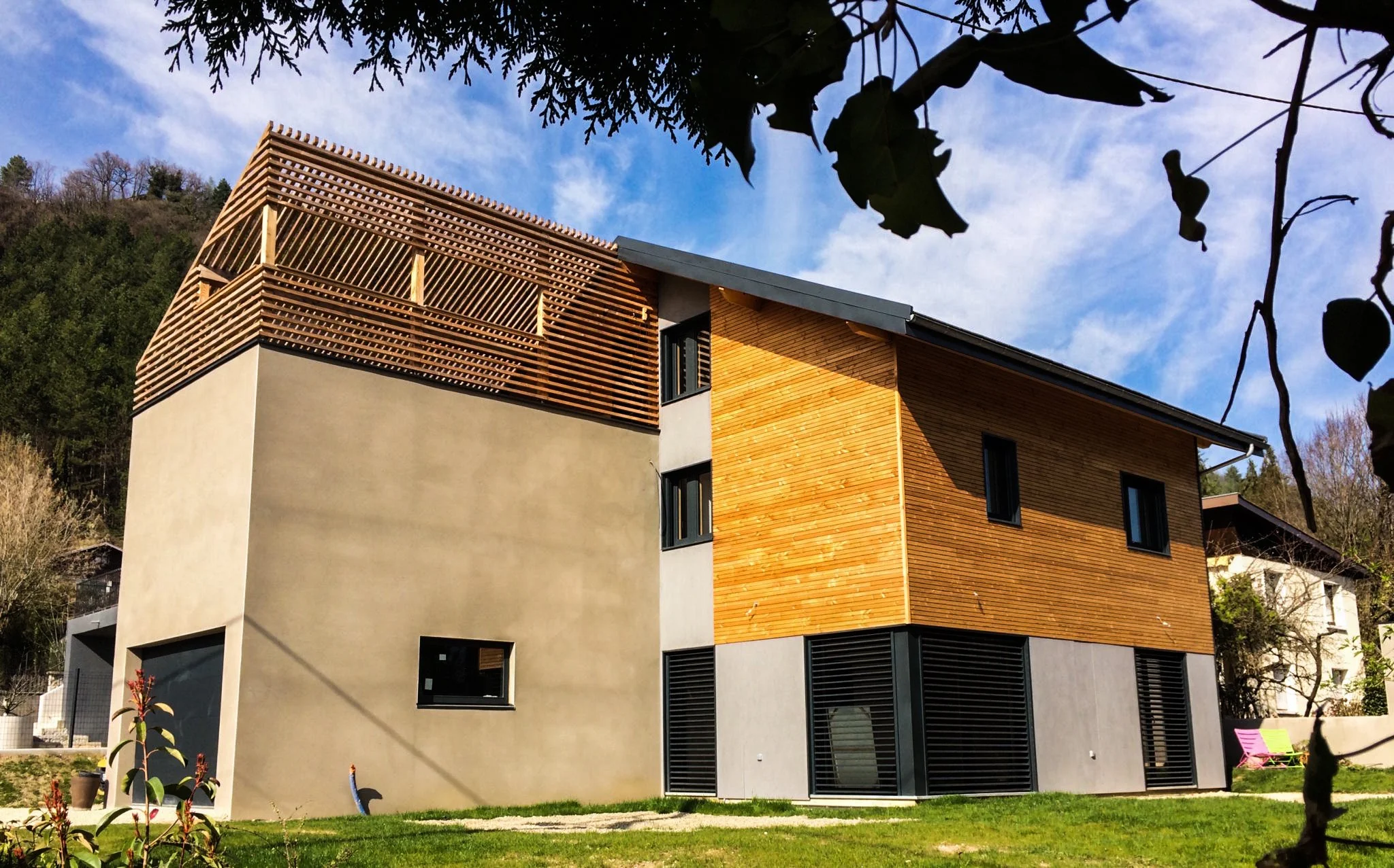Maison Bois et Terrasse Corenc.jpg