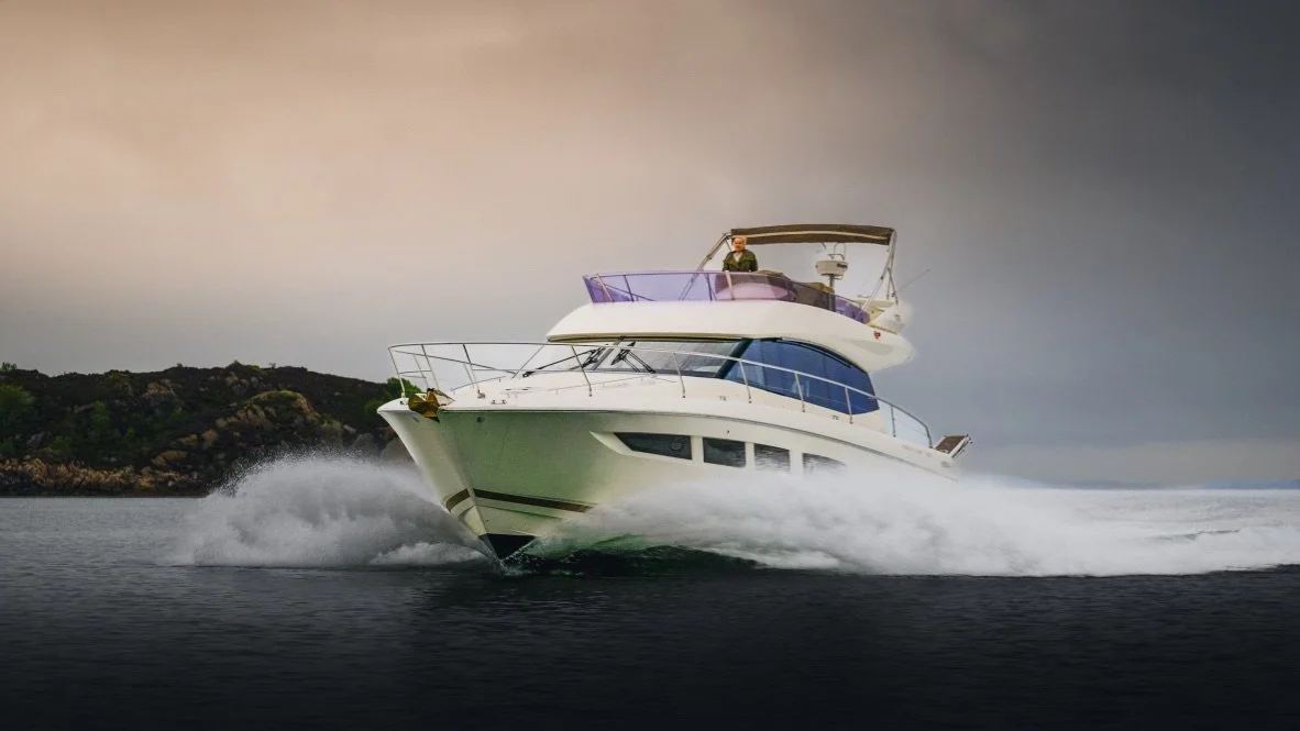 private-yacht-cruise-bergen-fjord-queen.jpg