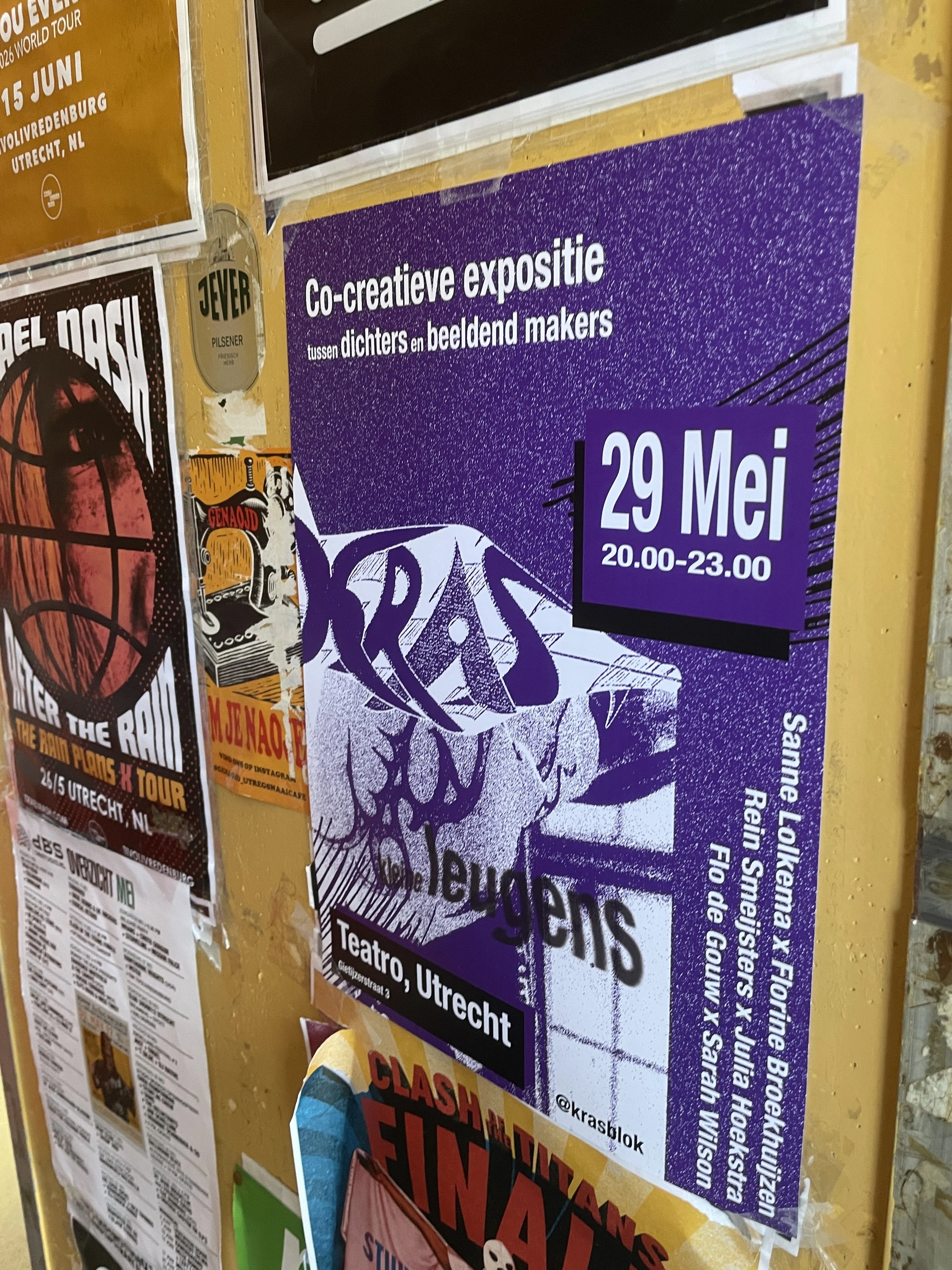 Purple poster advertising a co-creative exhibition, featuring a skull illustration, scheduled for May 29 from 8:00 PM to 11:00 PM at Teatro Utrecht.
