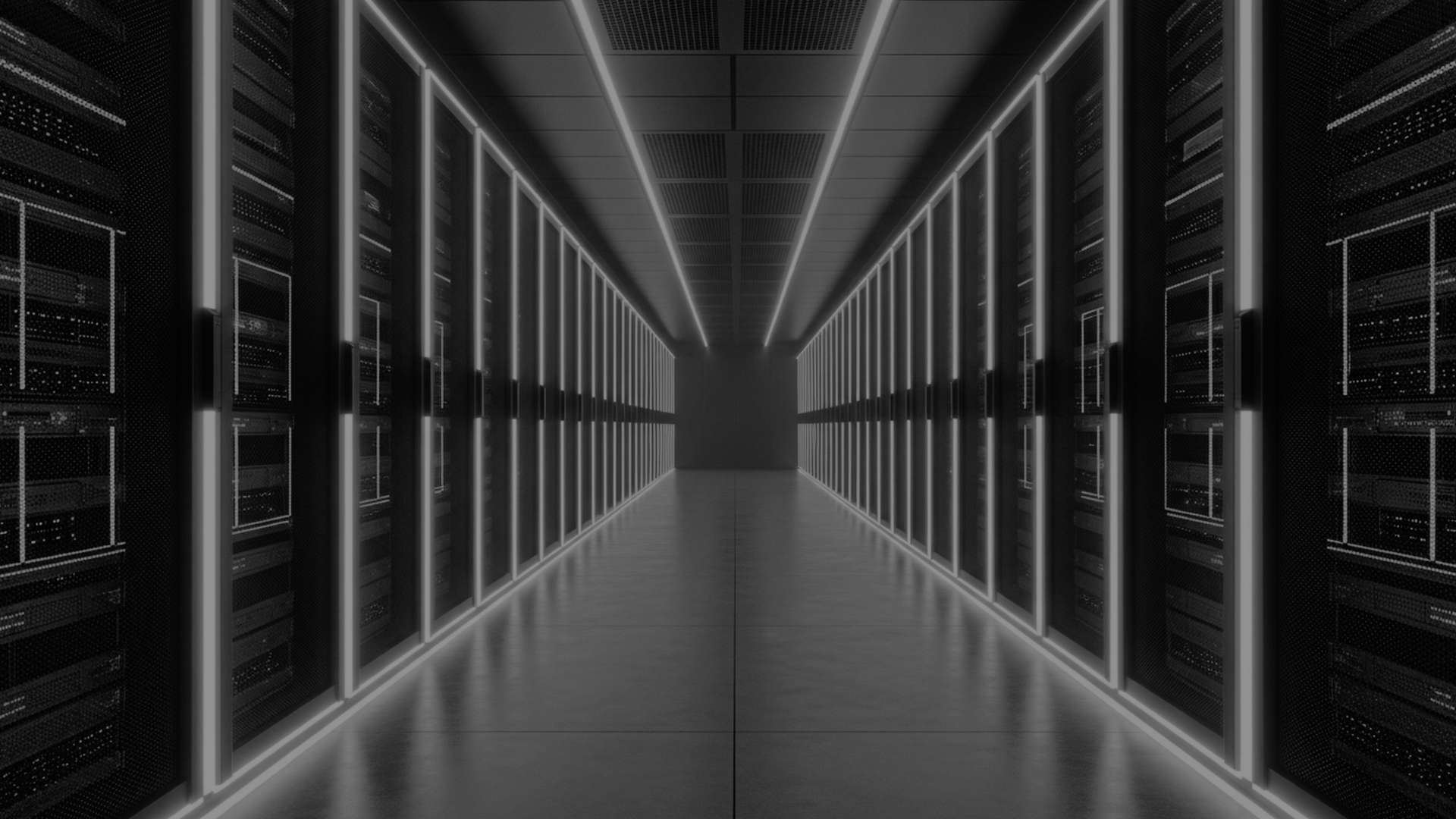 Ein moderner, schwarzer Serverraum mit beleuchteten Serverracks auf beiden Seiten und einem dunklen, leeren Flur in der Mitte.