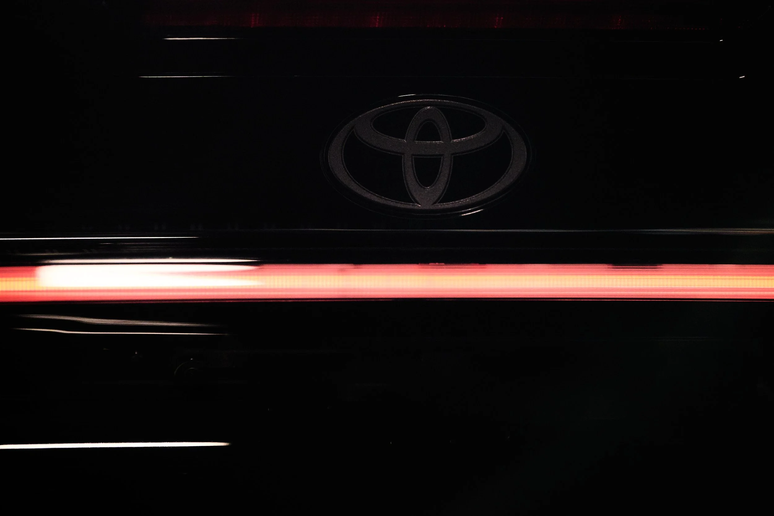 ToyotaPrius_SebFurtado__1608 1.jpg