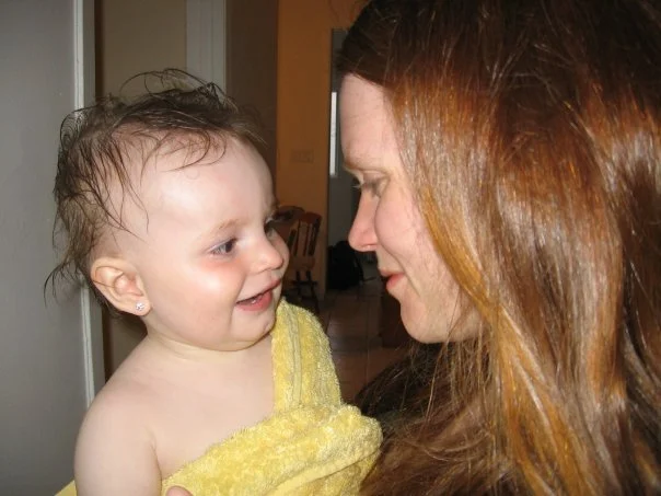 Pendant mes études de maîtrise, j’ai donné naissance à ma fille Camille 💫 qui a aujourd'hui 20 ans!