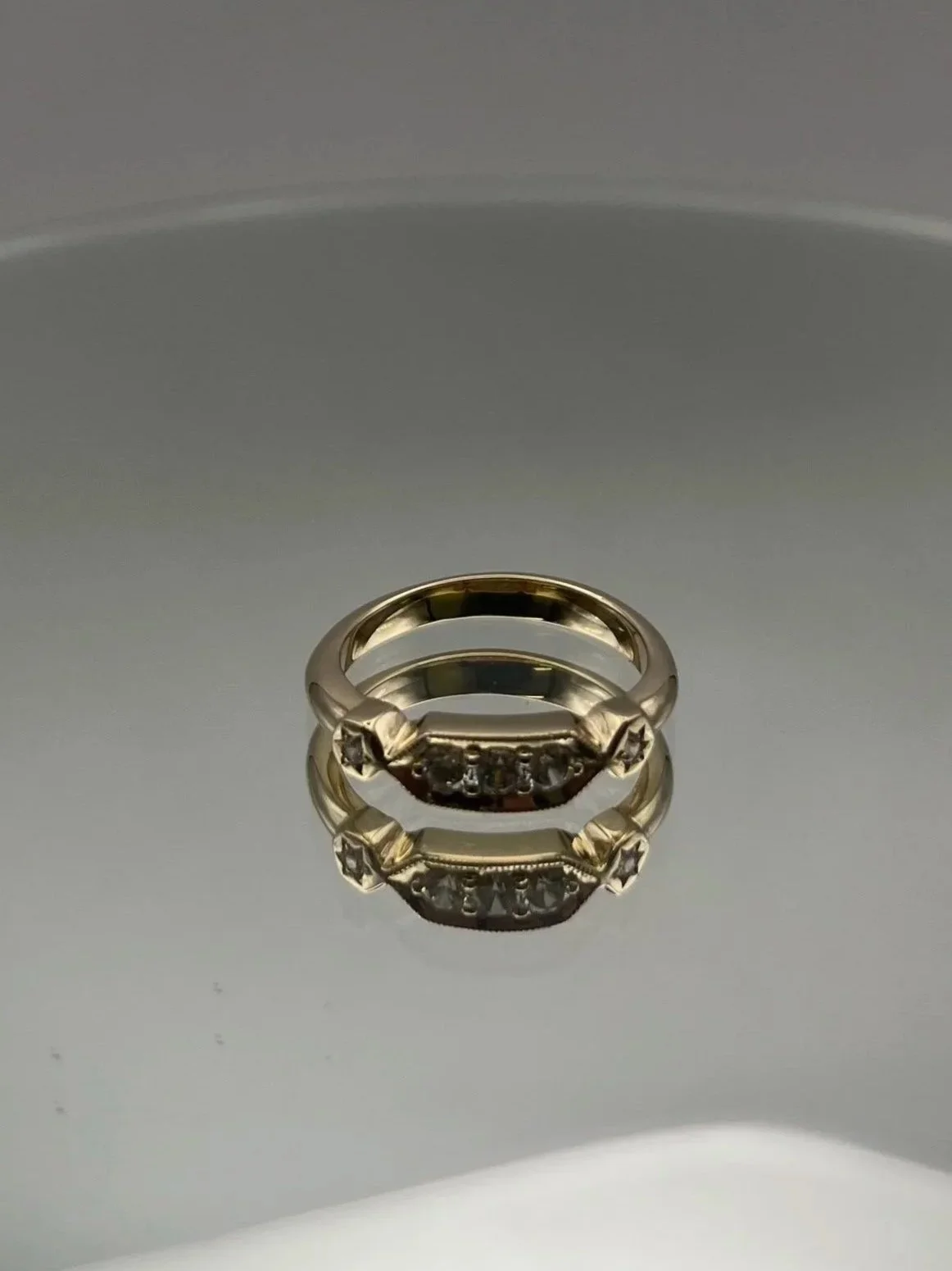 Bright Cut - 14k Yellow Gold