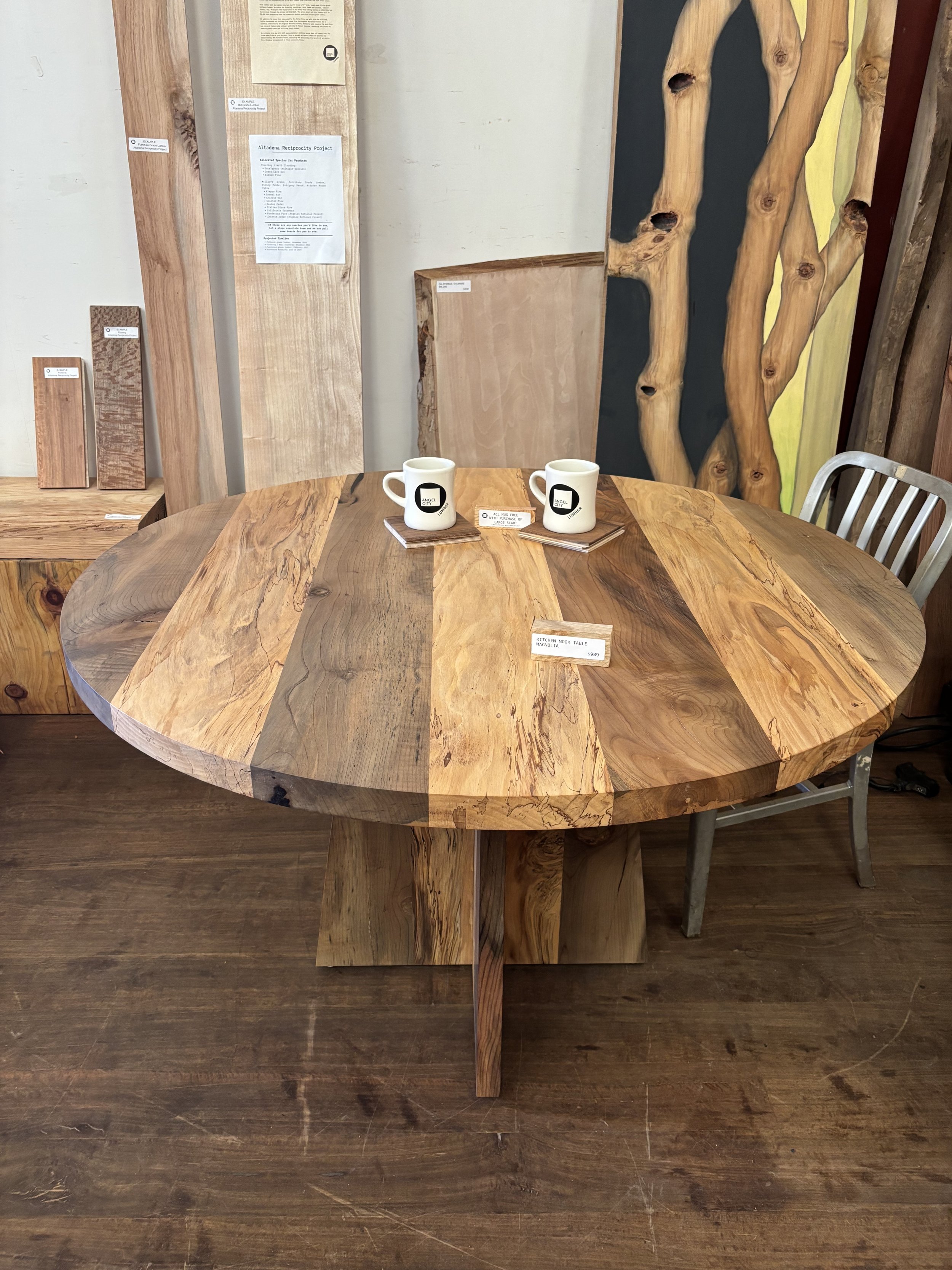 Kitchen Nook Table 1.jpeg