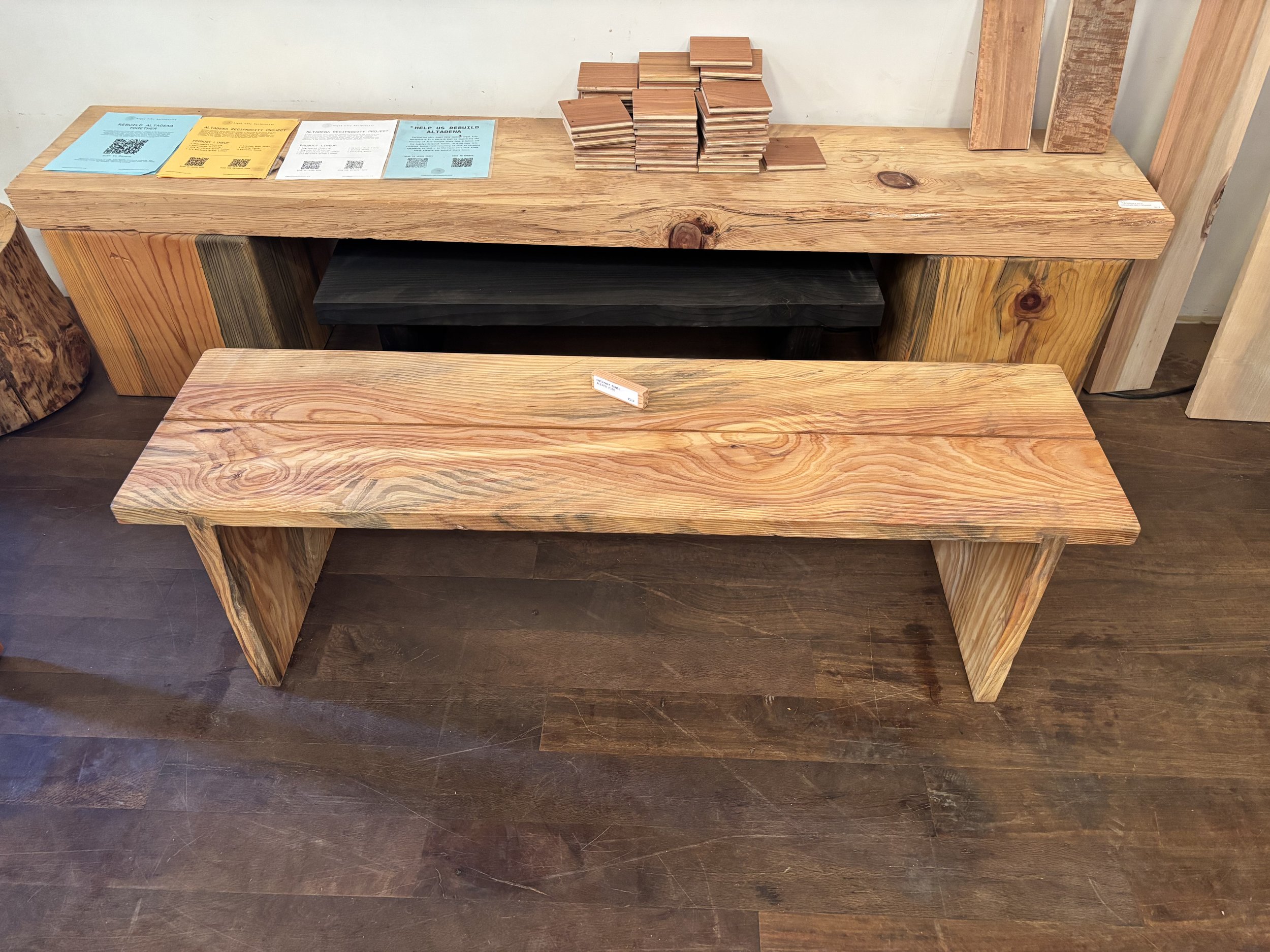 Entryway Bench 1.jpeg