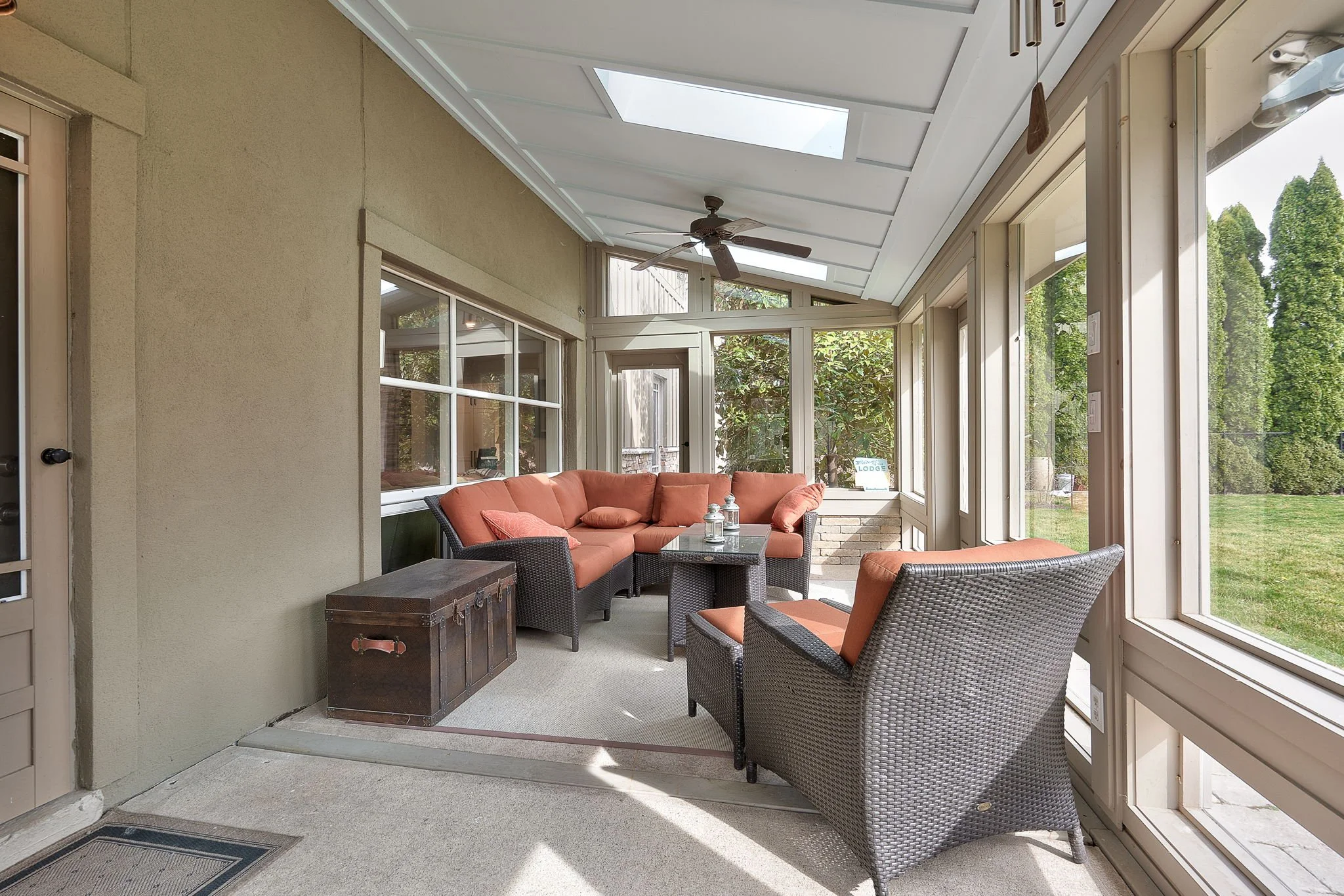 LL Sun Room 1.jpg