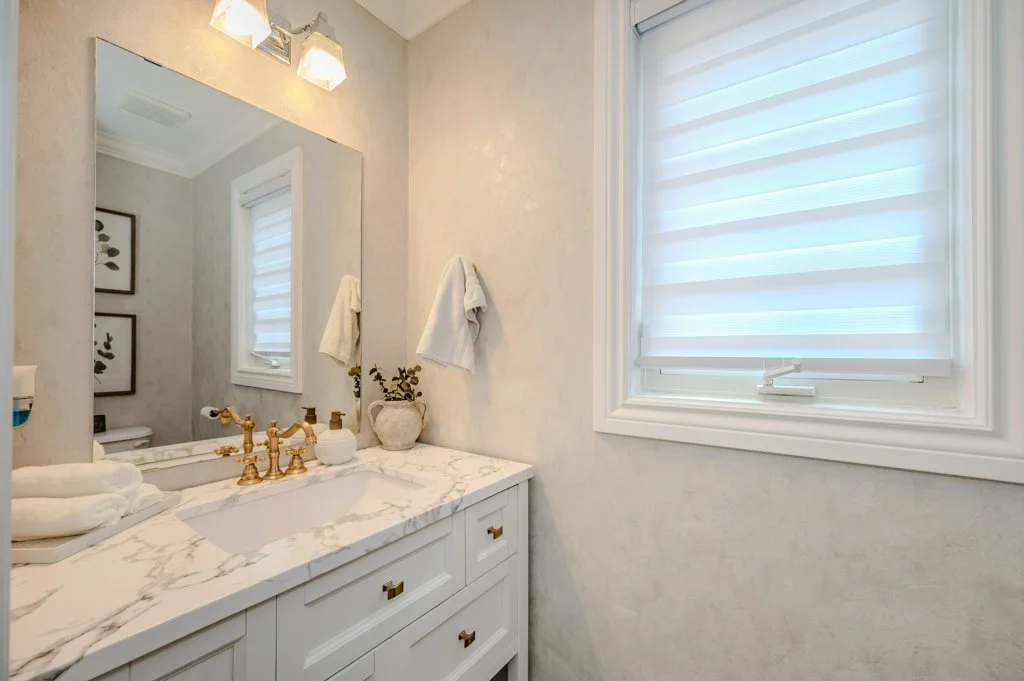 2095 Glenhampton Road - Powder Room 1.jpg