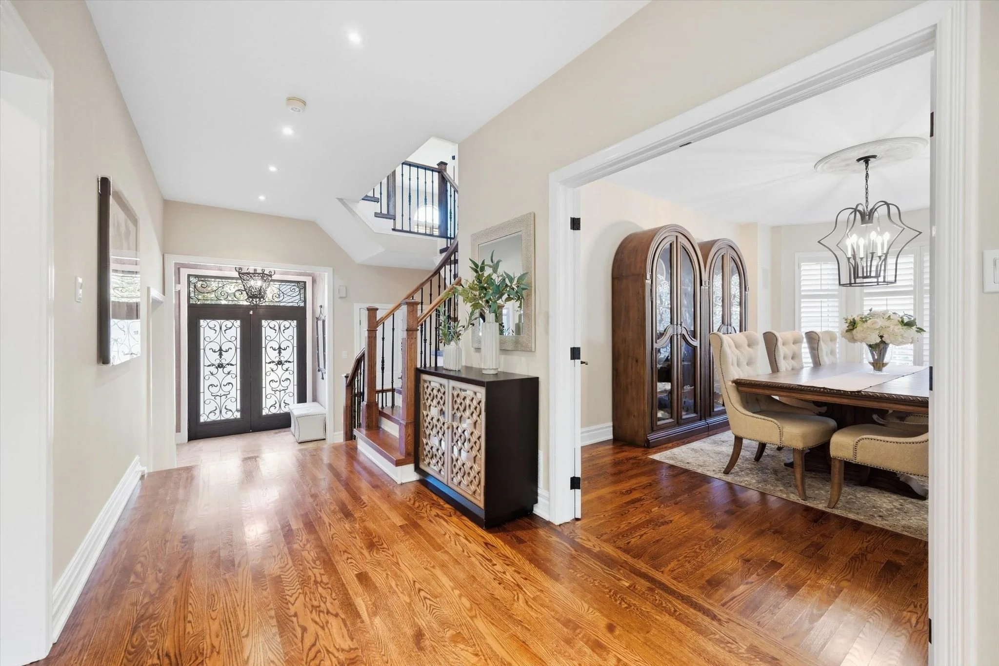17-340 Oakridge Ct-014.jpg