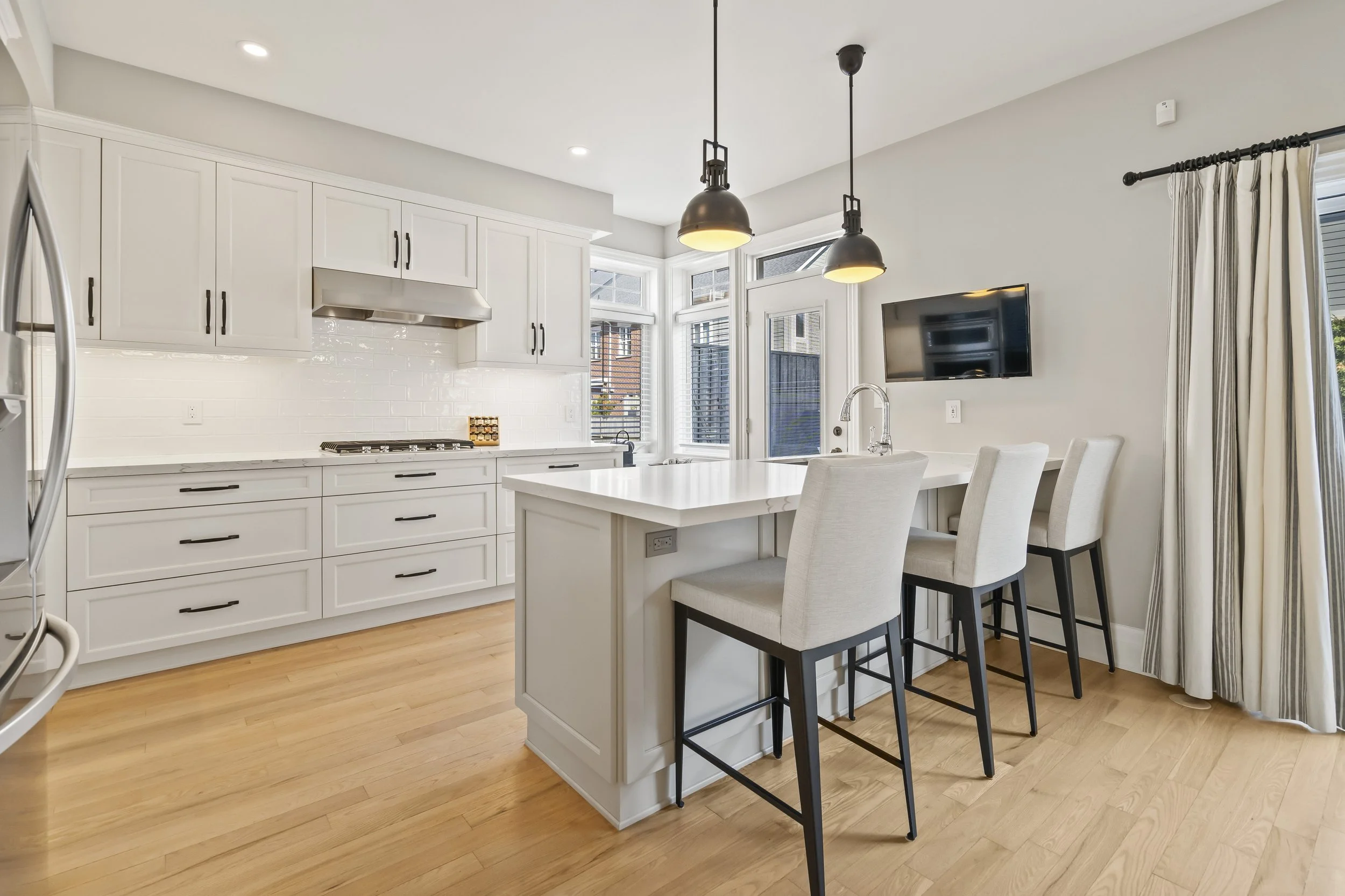 Kitchen 1.jpg