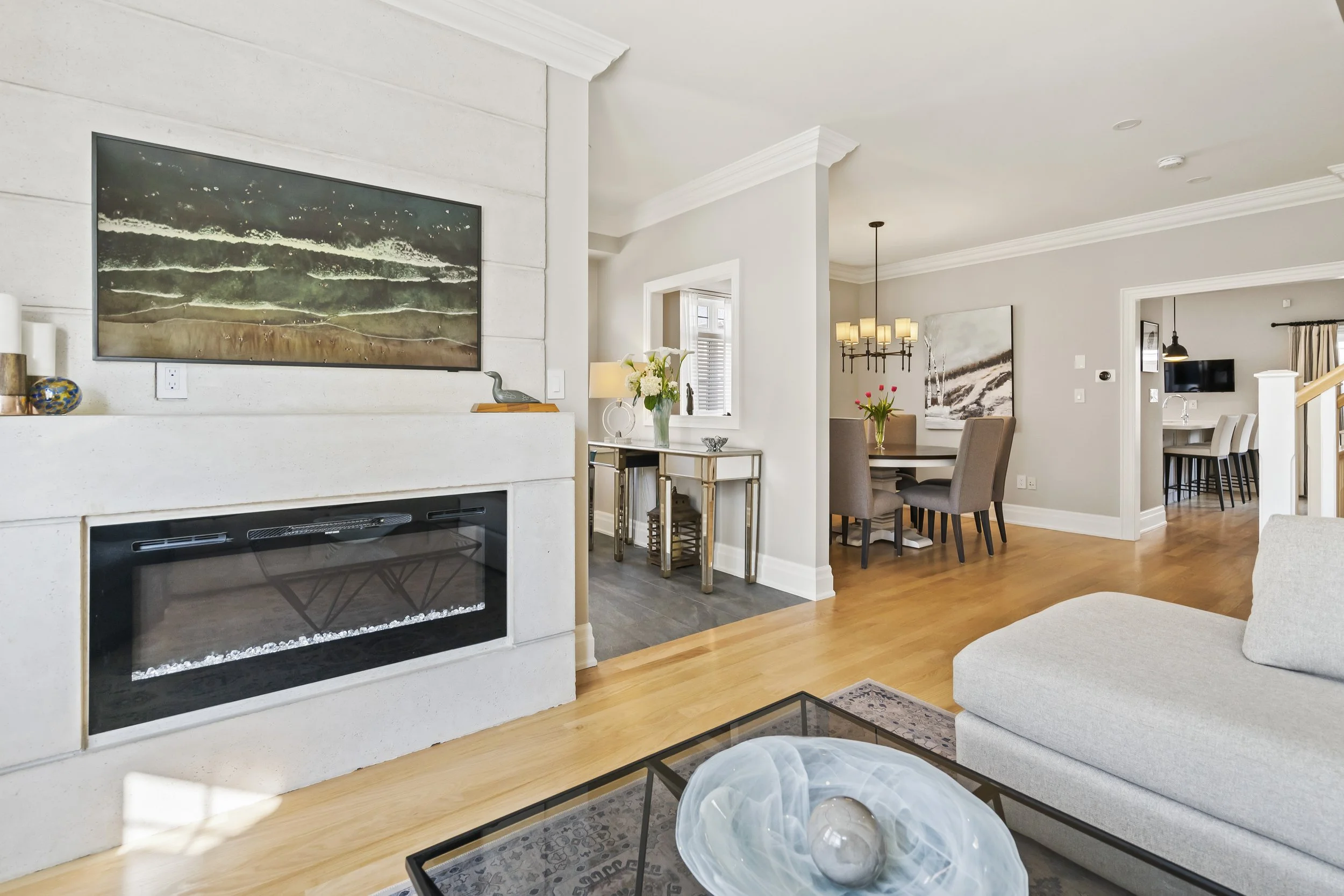 Living Room 5.jpg