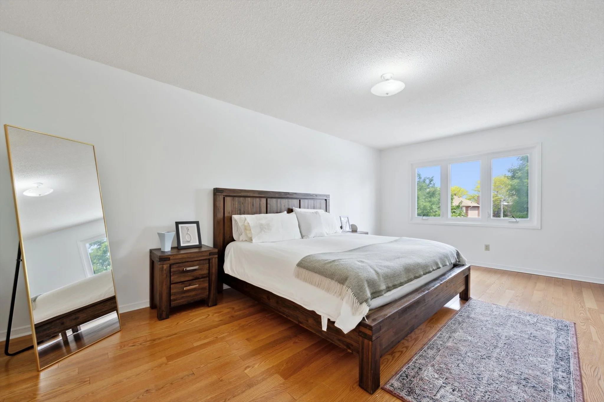 25-Warner Dr 025.jpg