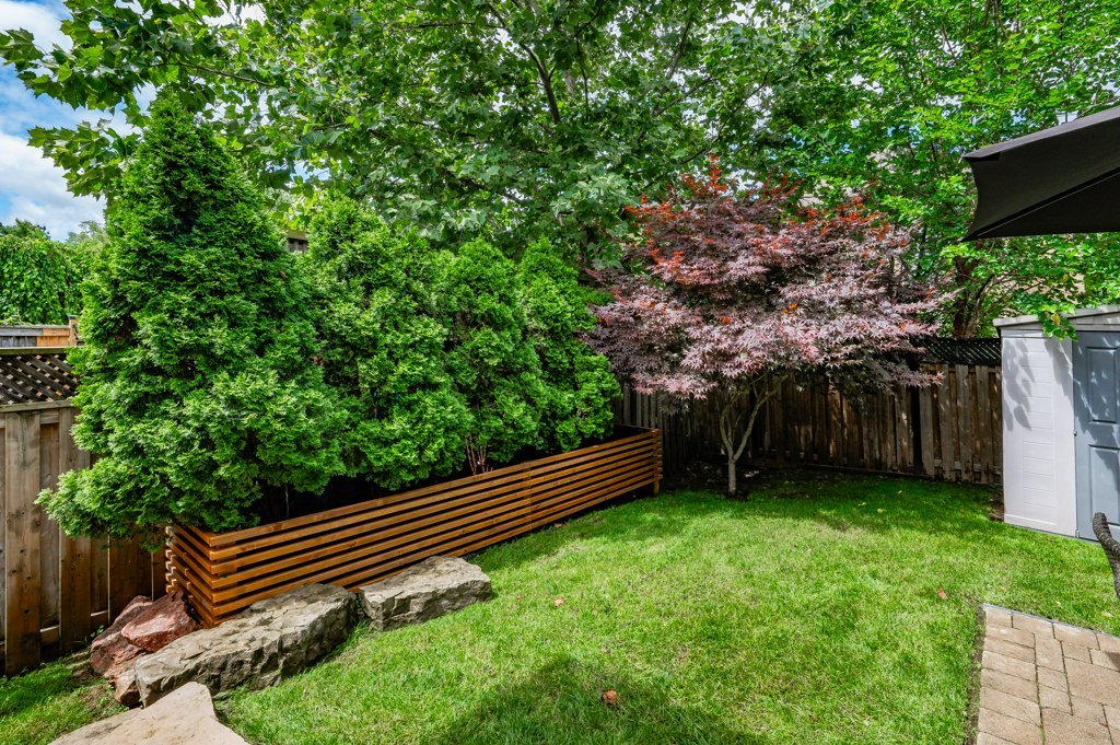 2095 Glenhampton Road - Rear Yard 4.jpg