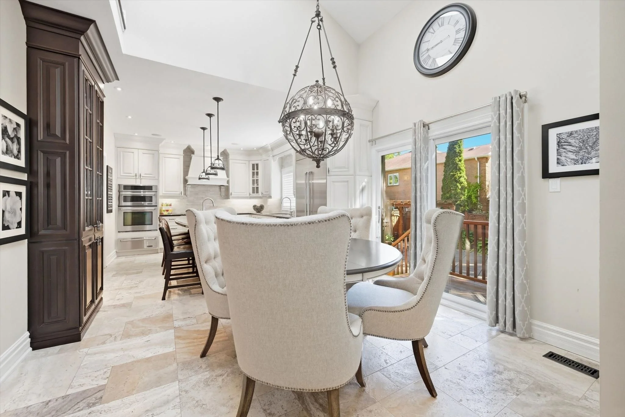 21-340 Oakridge Ct-018.jpg