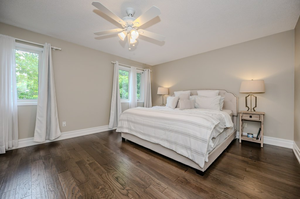2095 Glenhampton Road - Primary Bedroom 1.jpg