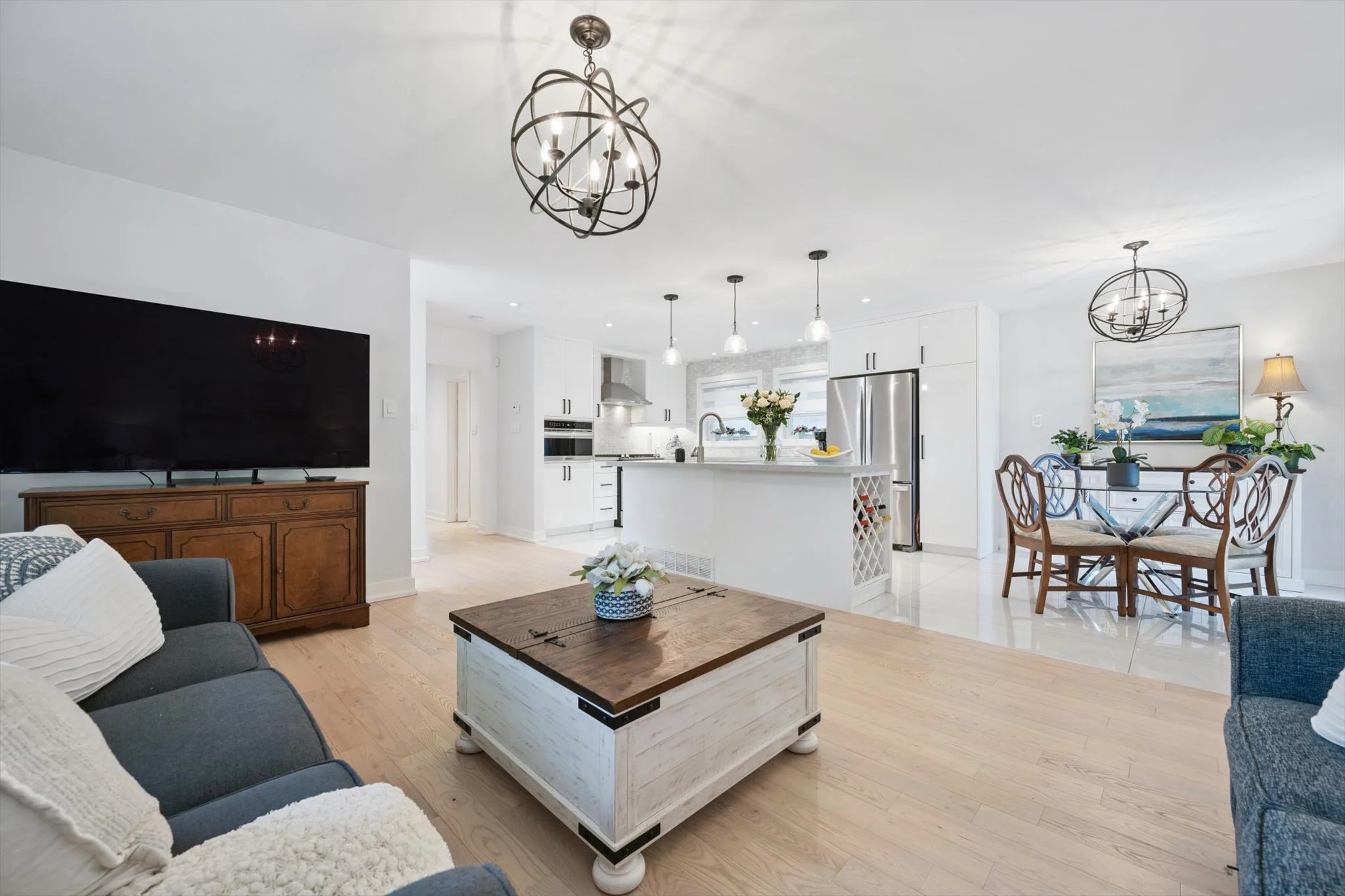 09-Hillavon Dr 009.jpg