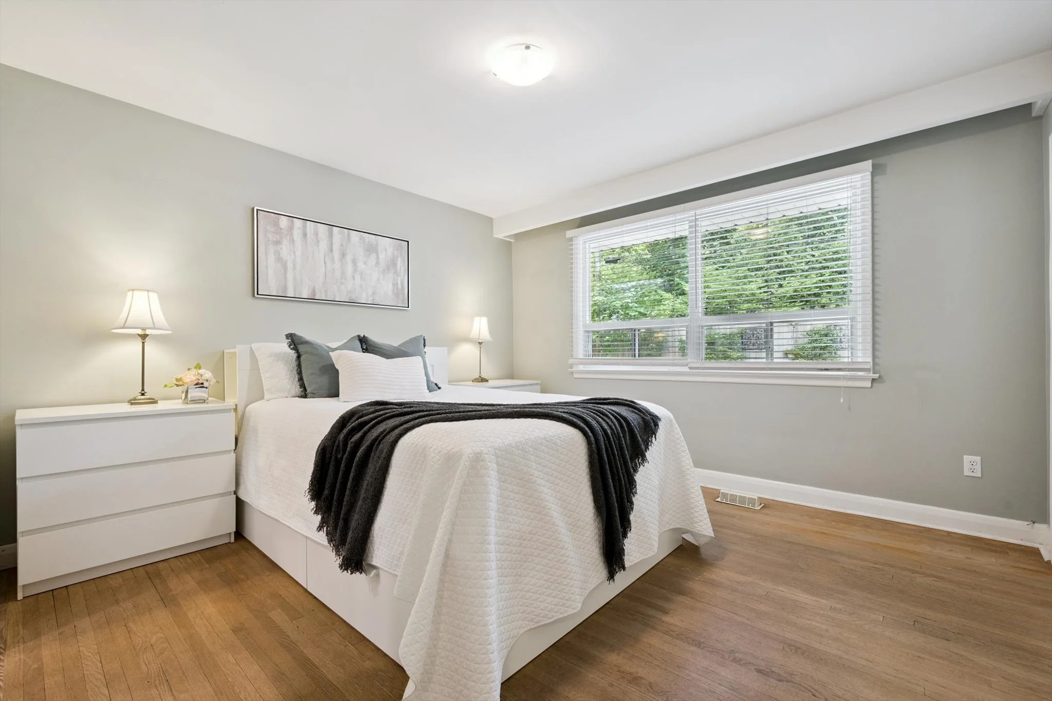 17-Lloyd Manor Rd 017.jpg