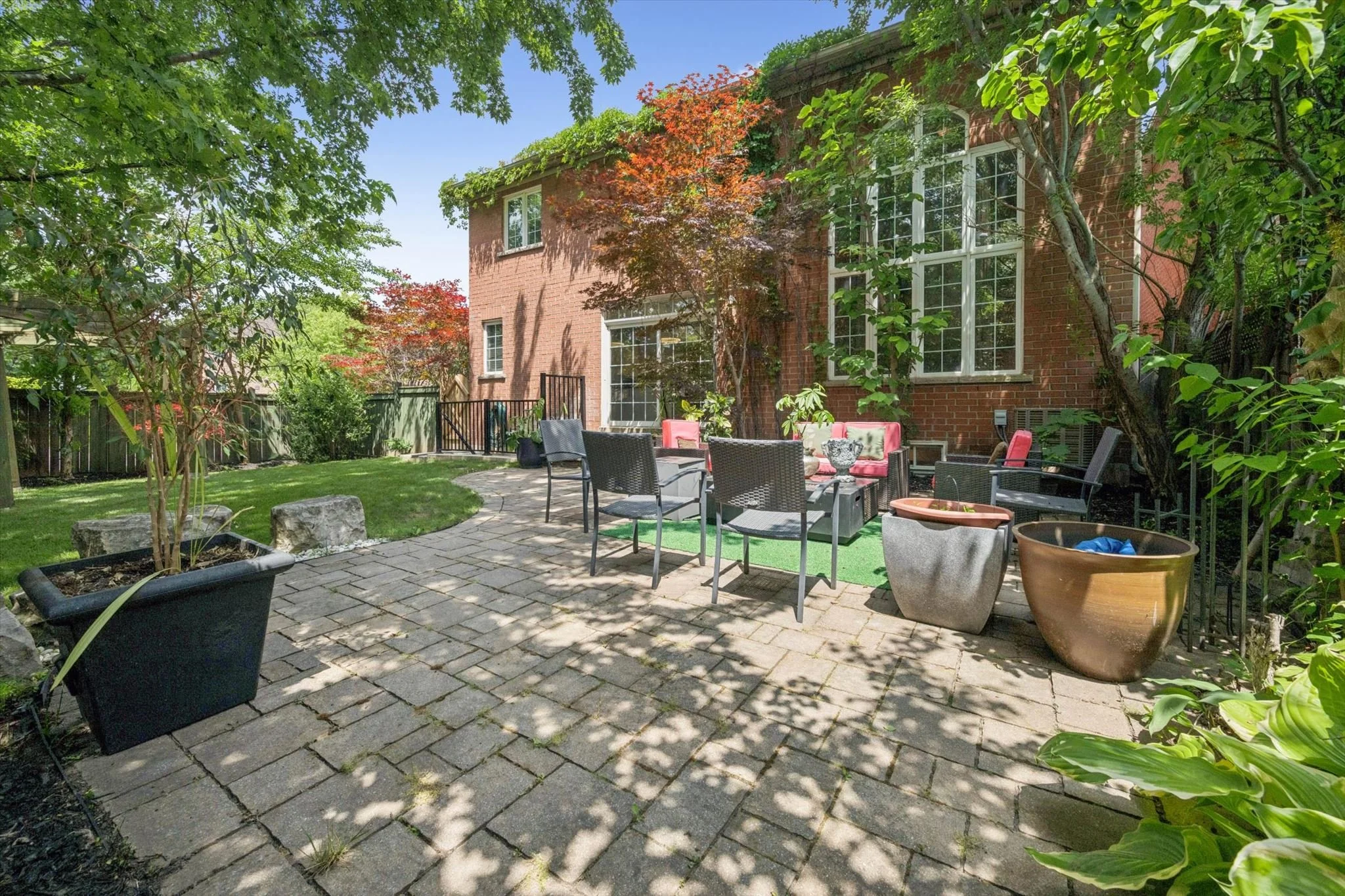 47-Creek Path Ave 047.jpg