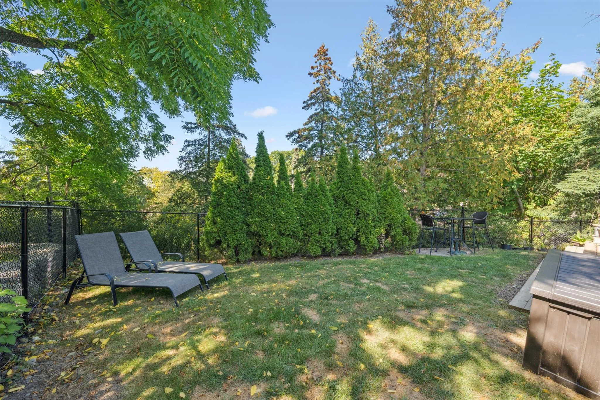 34-Hillavon Dr 034.jpg