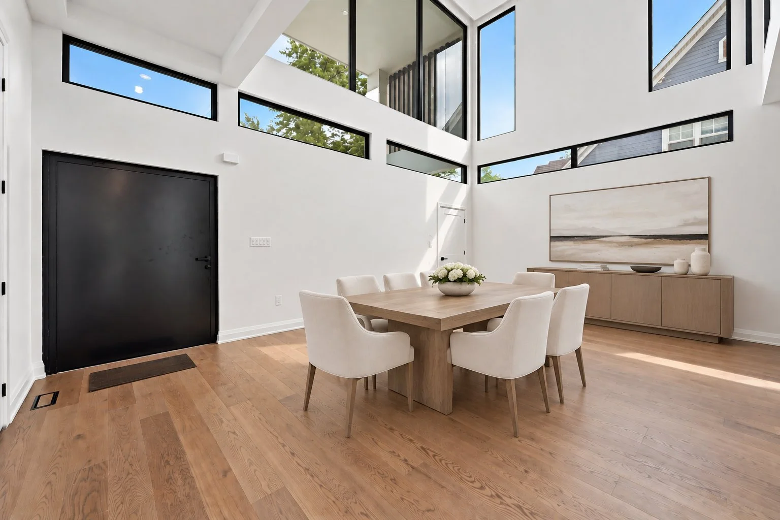 08-36 Windemere Rd-007 Edit.jpg