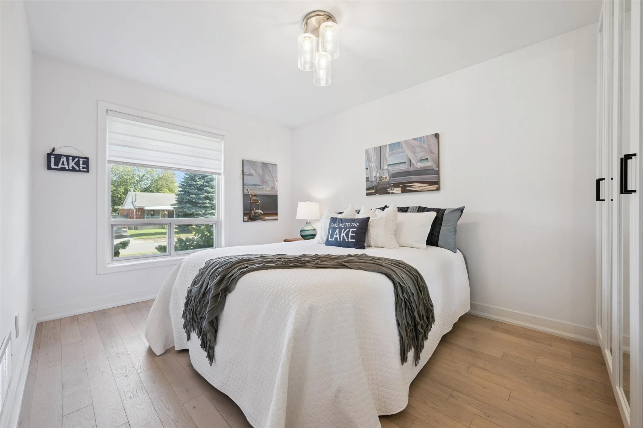 18-Hillavon Dr 018.jpg