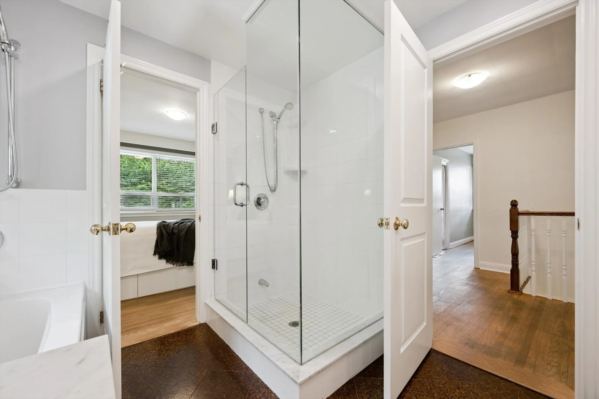 24-Lloyd Manor Rd 024.jpg