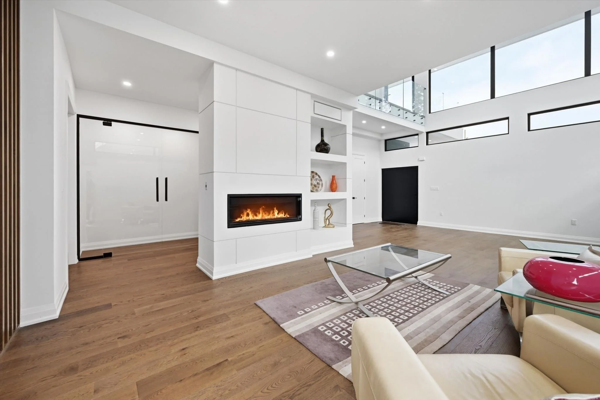 13-36 Windemere Rd-012.jpg