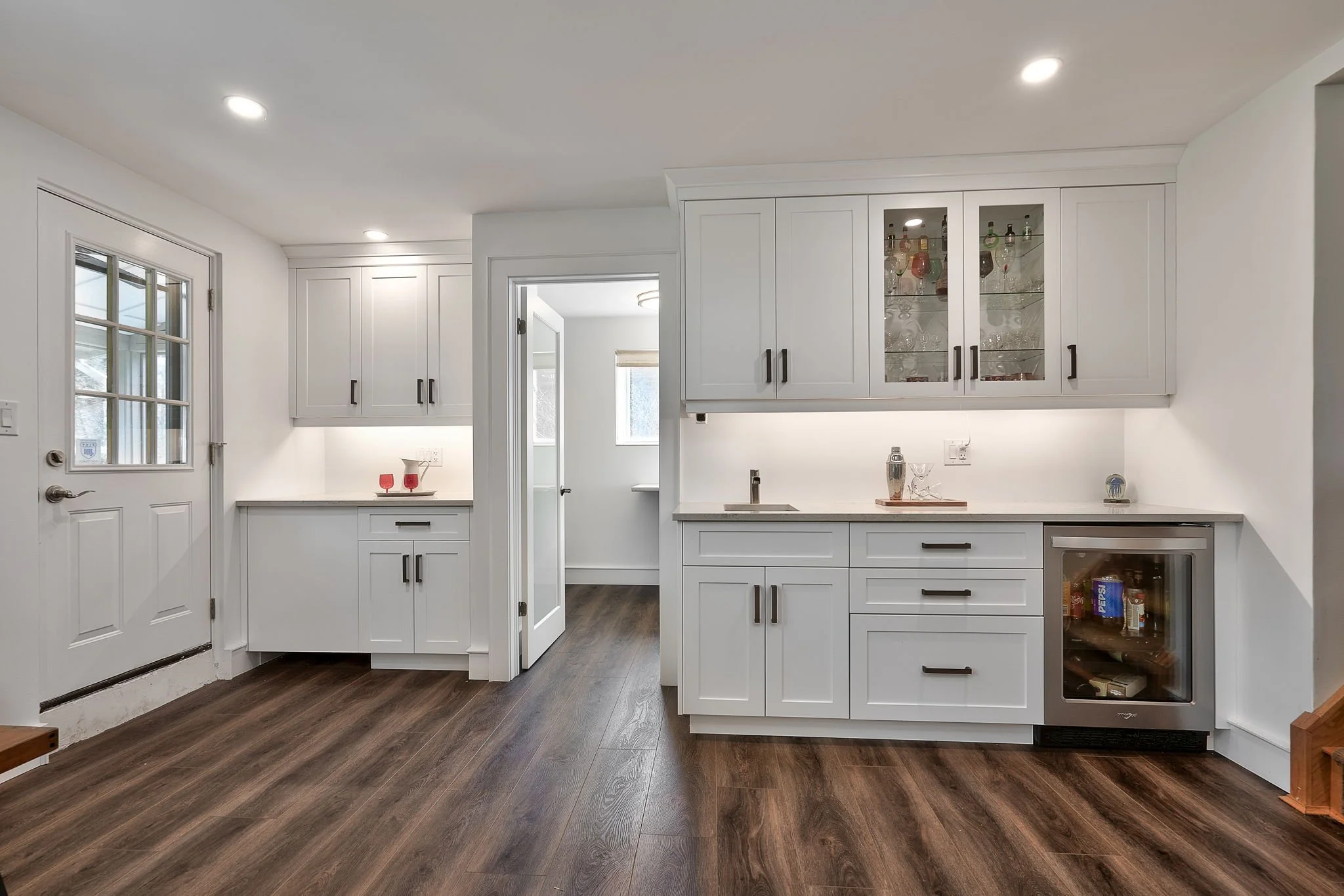 LL Family Room 4.jpg