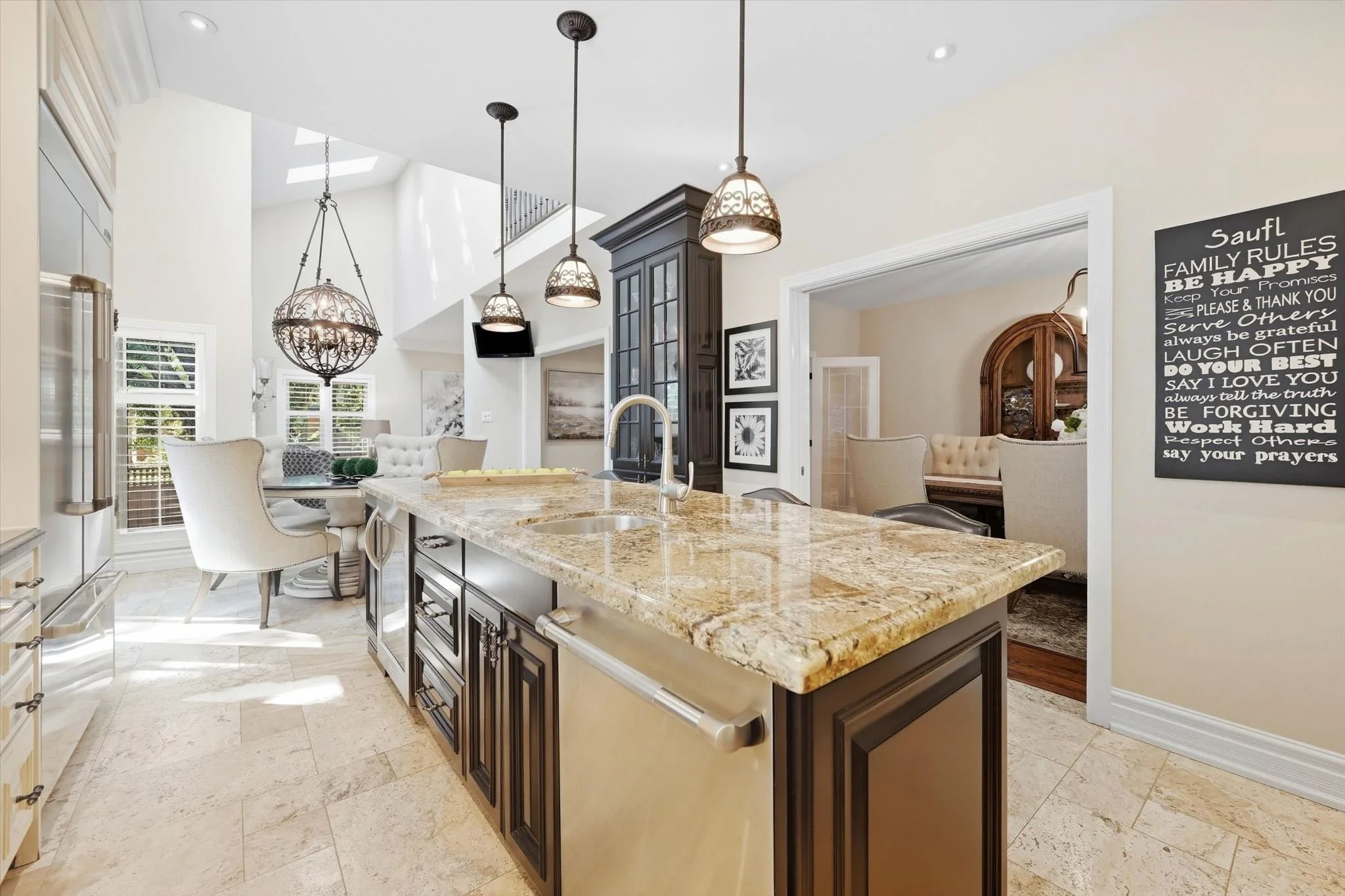 26-340 Oakridge Ct-023.jpg