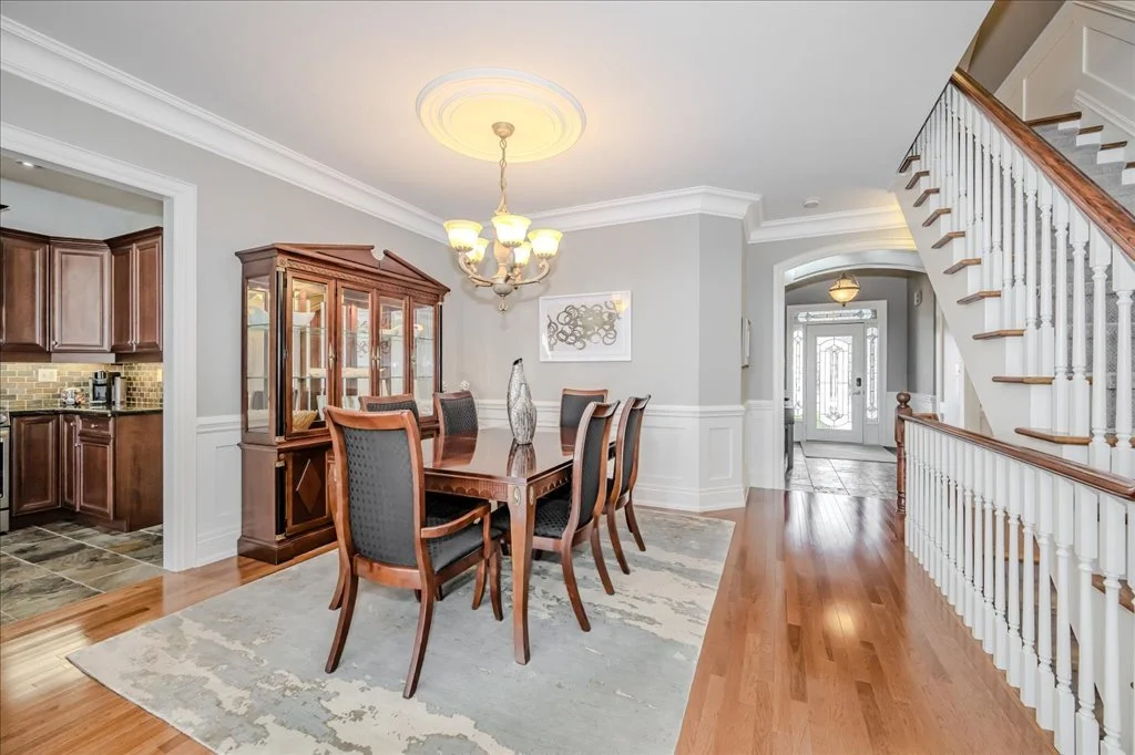 2247 Dewsbury Drive - Dining Room 2.jpg