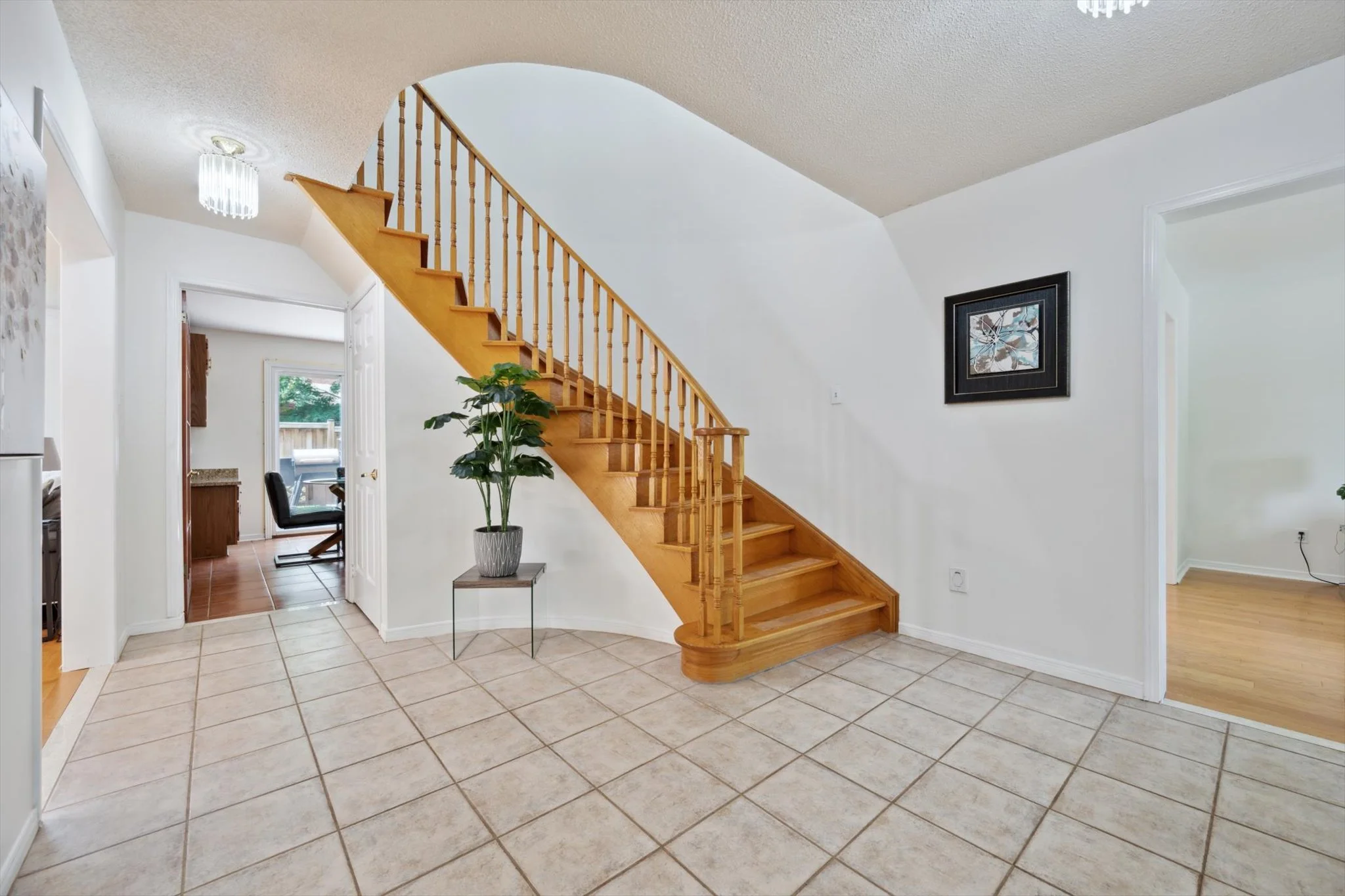 22-Warner Dr 022.jpg
